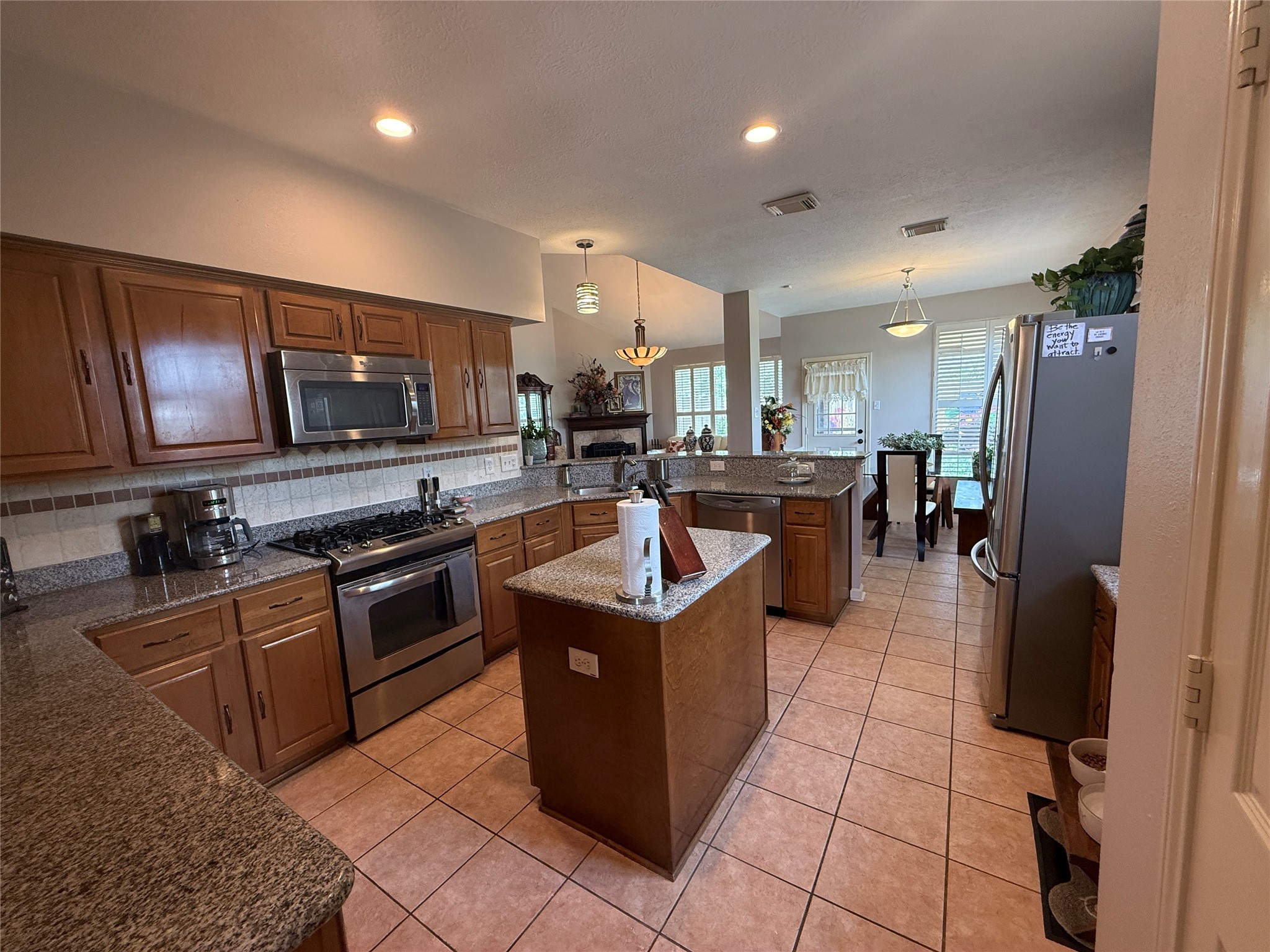 12218 Meadowglen Court Property Photo 1