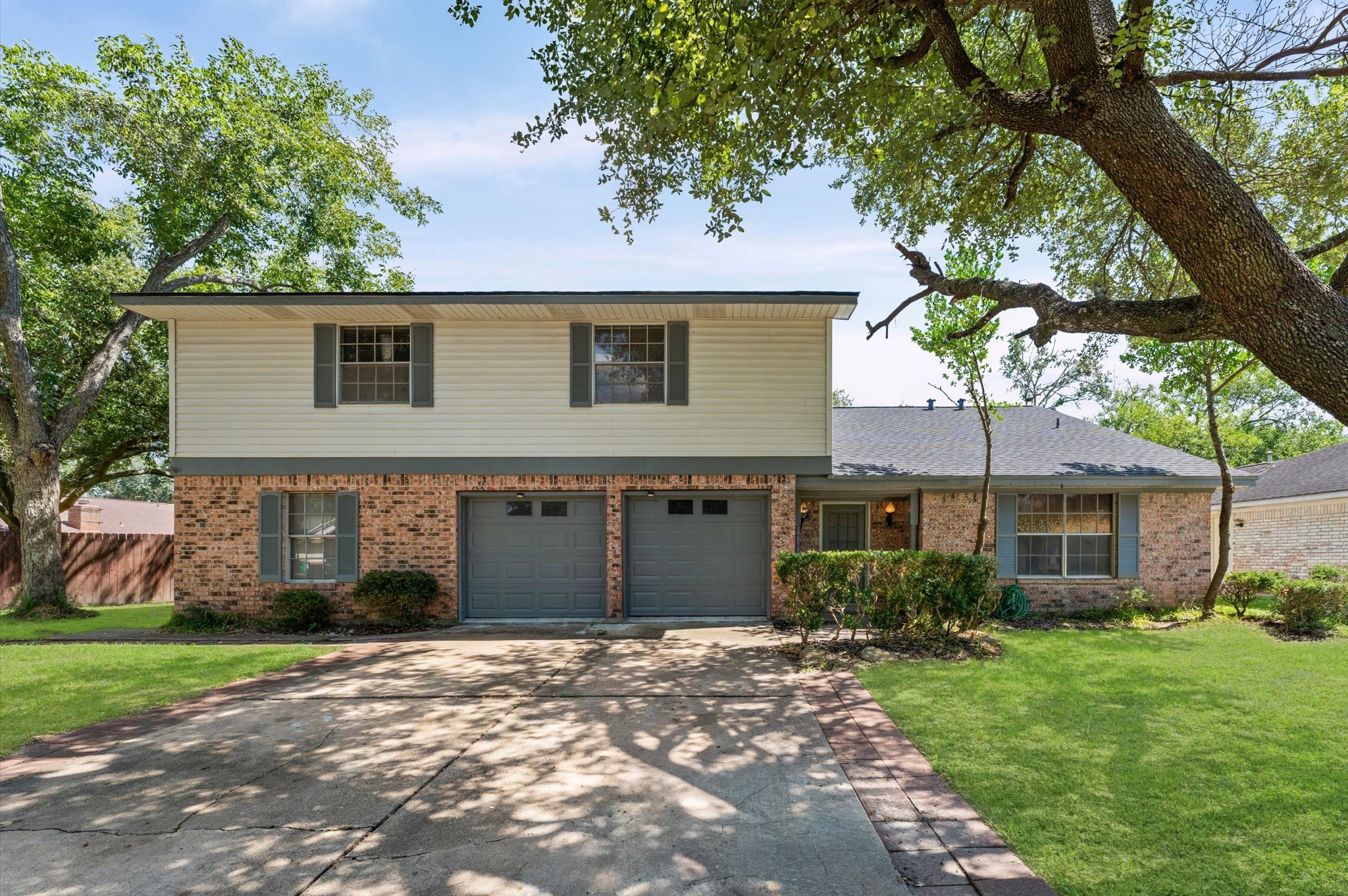 1507 Sierra Drive Property Photo 1