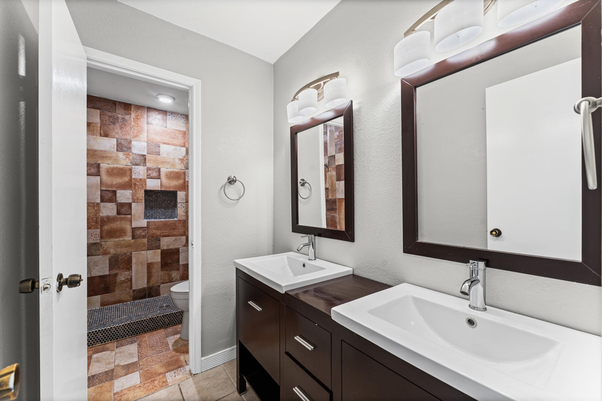 1507 Sierra Drive Property Photo 15