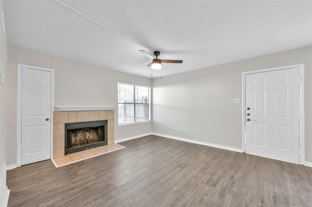 900 Holly Drive 4 Property Photo 1