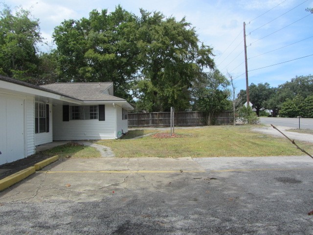 59 State Highway 75 N Property Photo 4