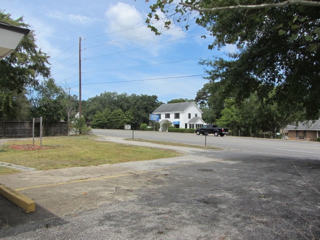 59 State Highway 75 N Property Photo 5