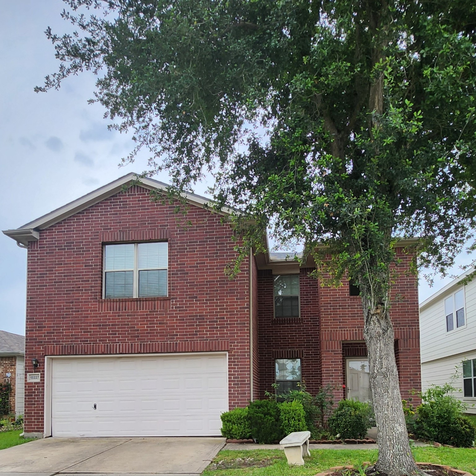Hodges Bend Middle School Real Estate Listings Main Image