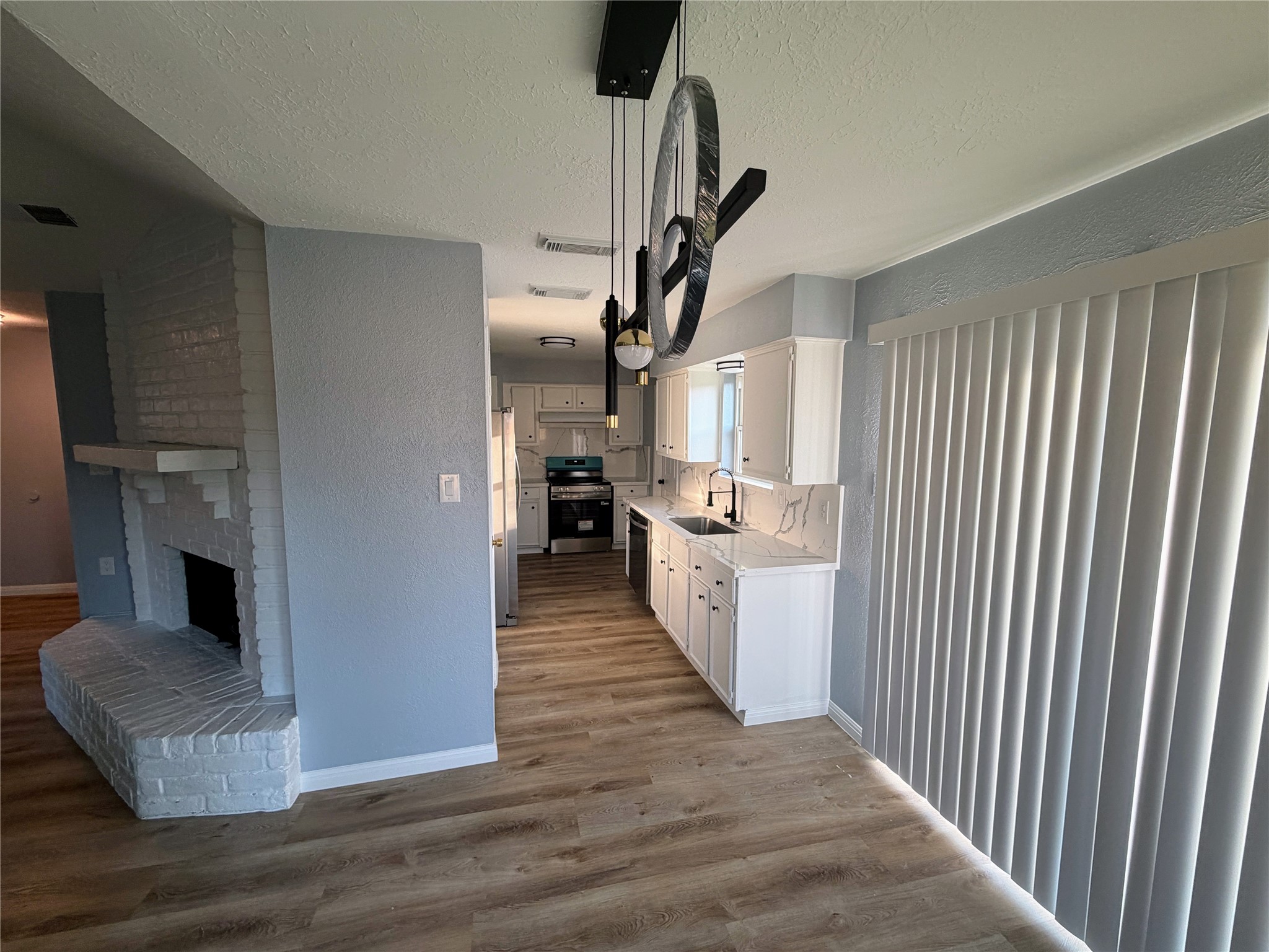 8707 Sherrywood Drive Property Photo 5
