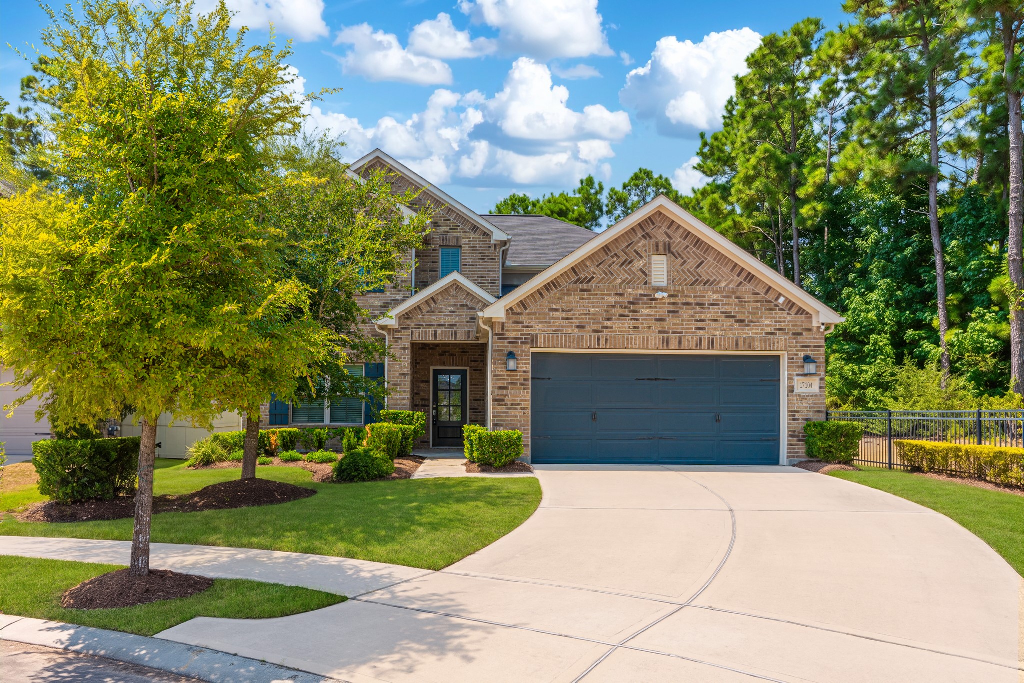 17104 Coneflower Pl Property Photo 3