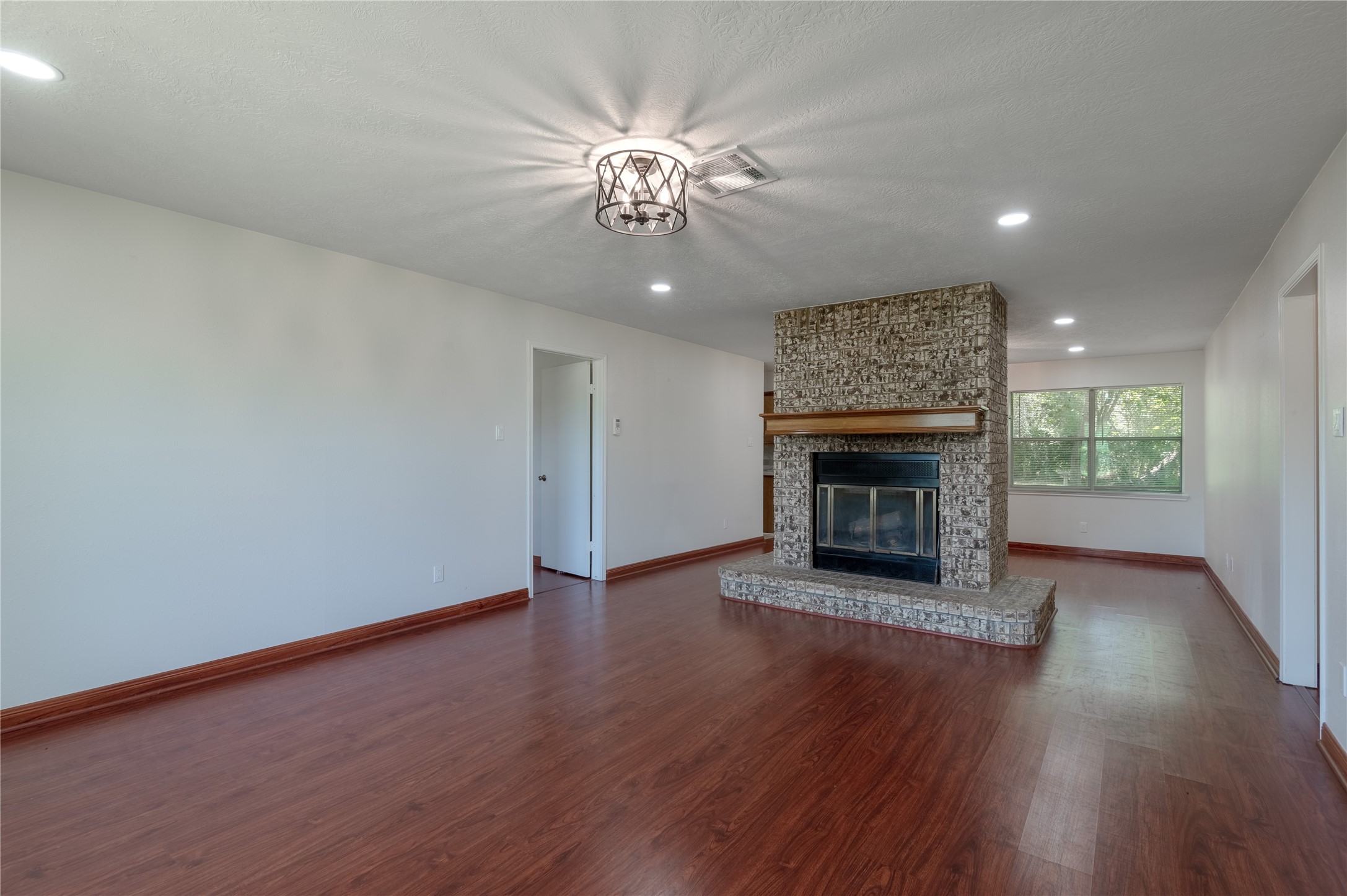 65 Paisano Lane Property Photo 3