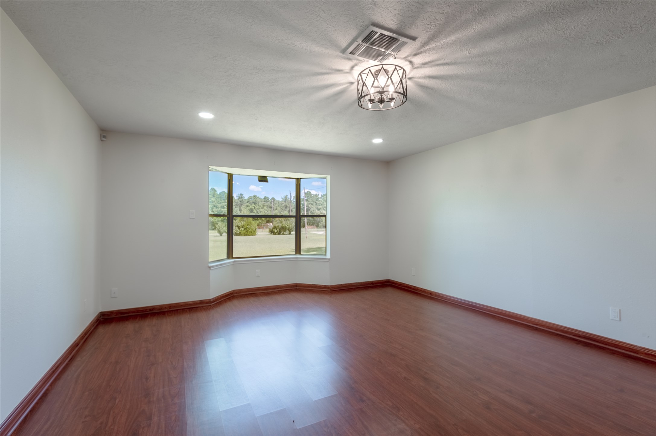 65 Paisano Lane Property Photo 4
