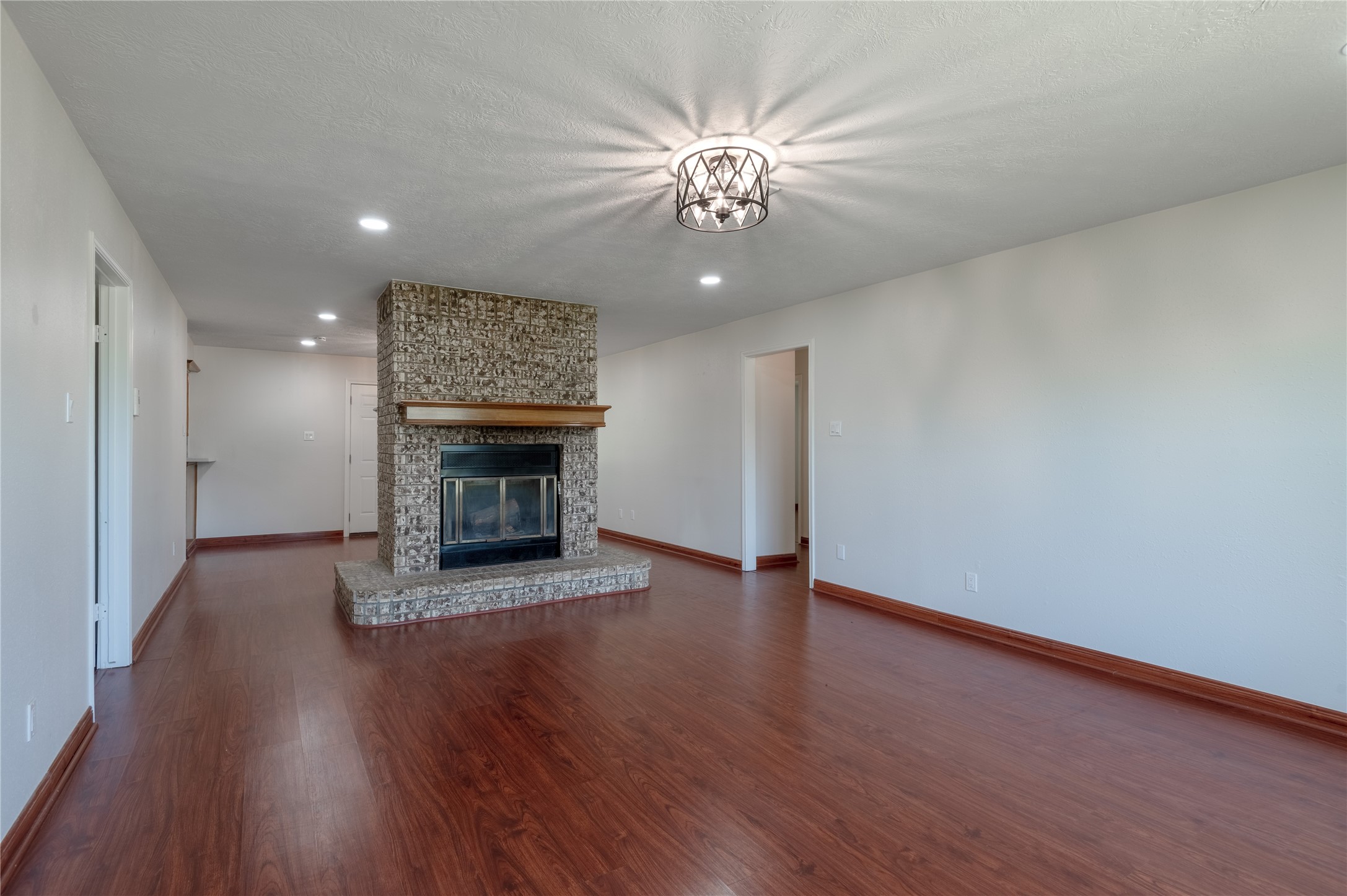 65 Paisano Lane Property Photo 5