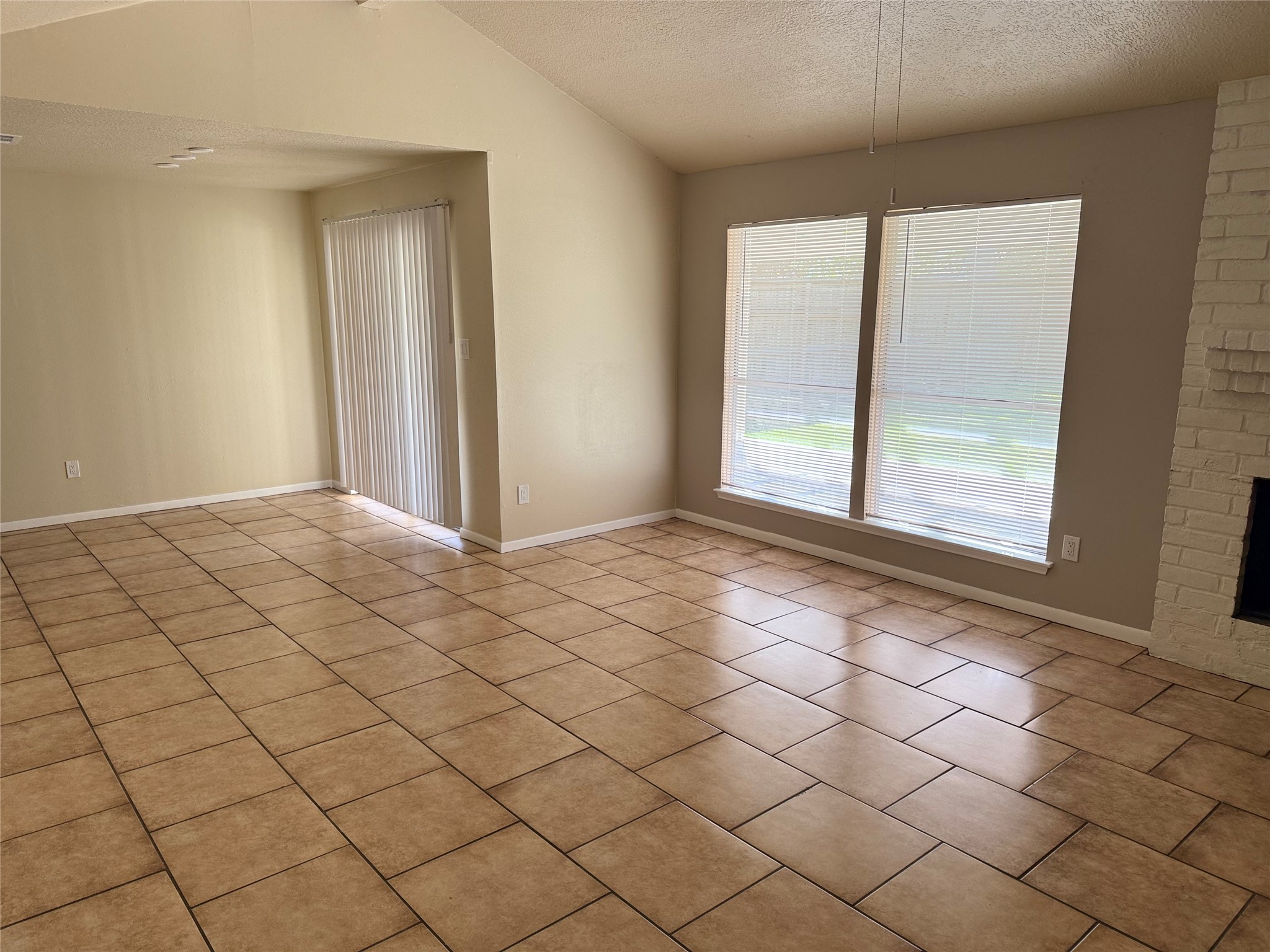 6610 Addicks Clodine Road Property Photo 7