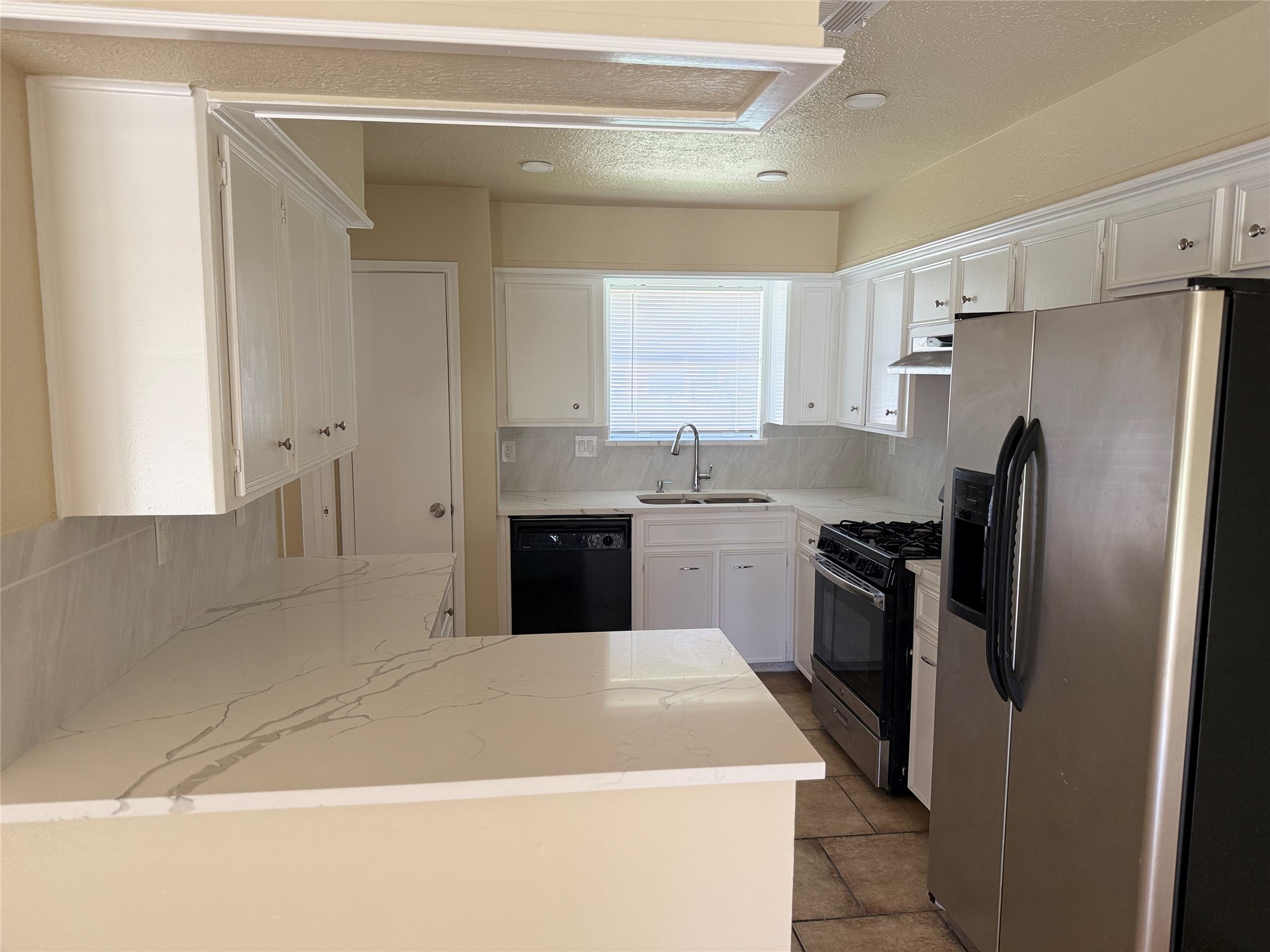 6610 Addicks Clodine Road Property Photo 18