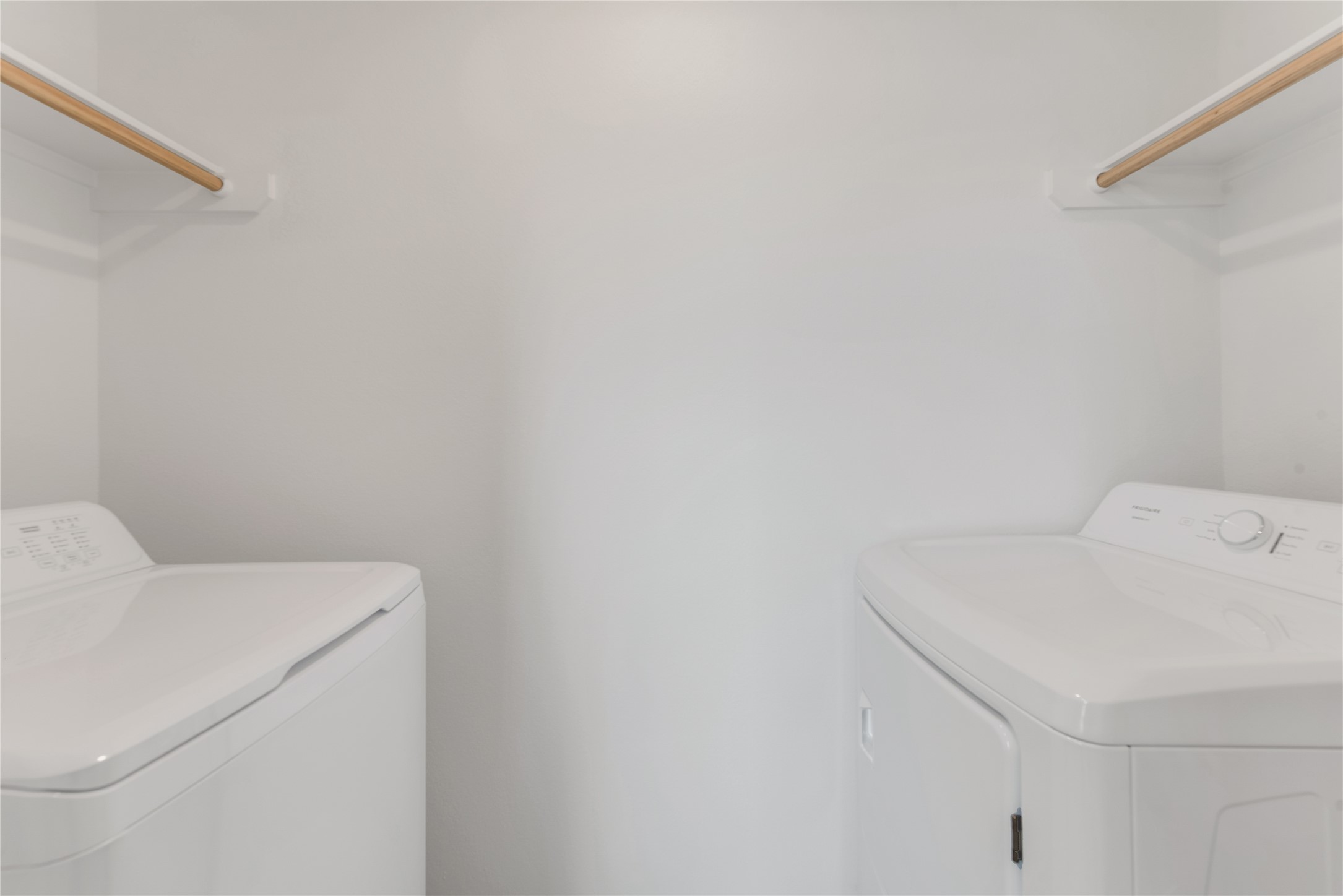 207 Farray Forest Lane Property Photo 14