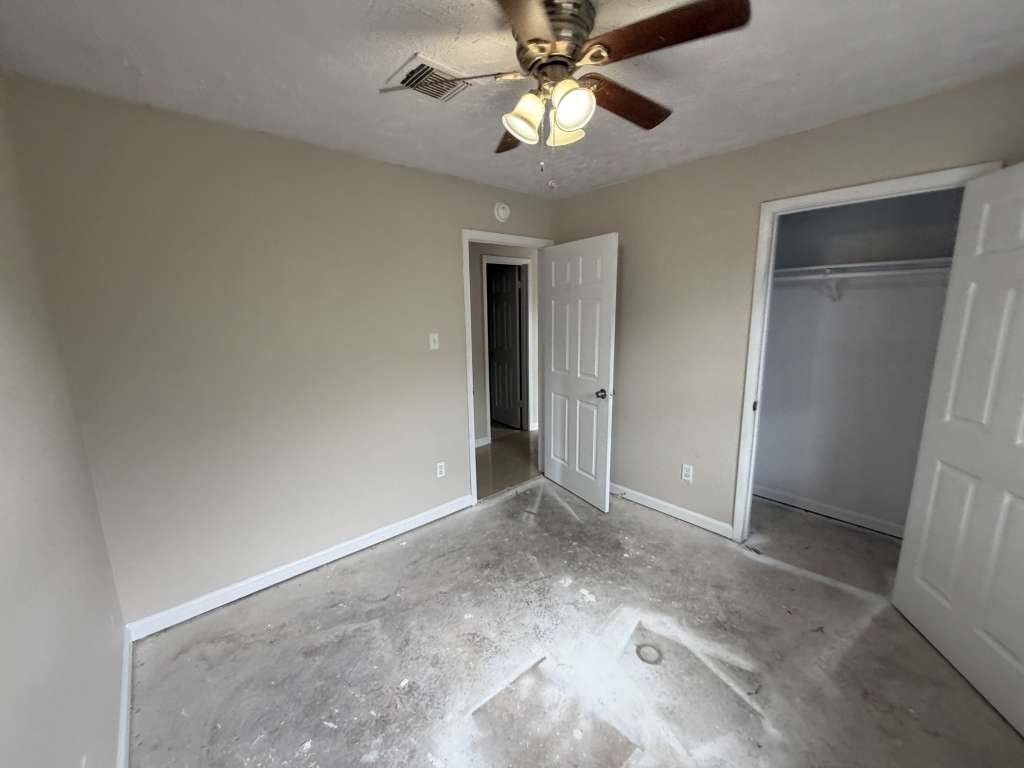 16528 Monte Carlo Lane Property Photo 9
