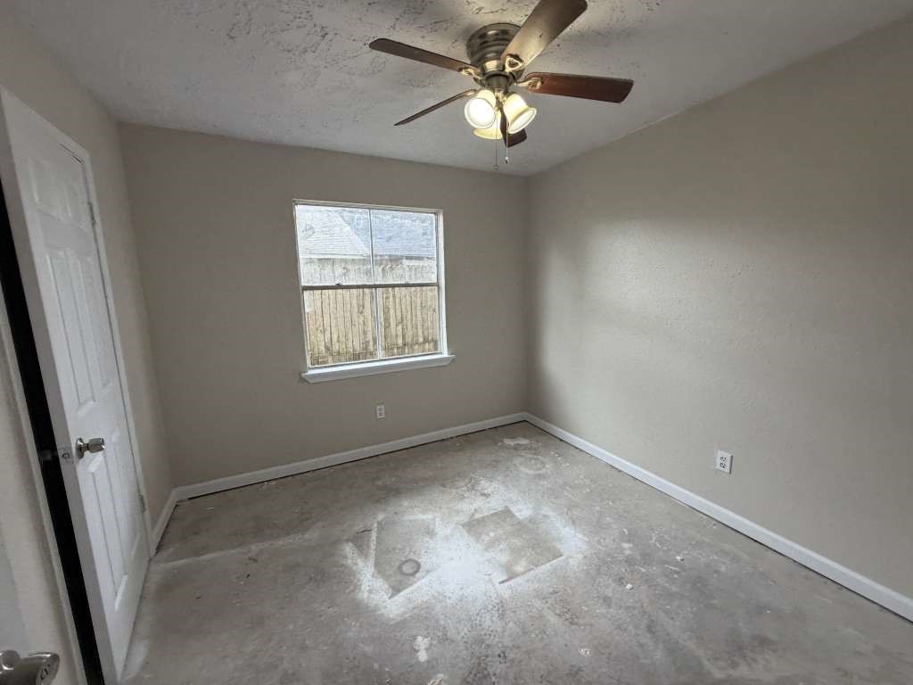 16528 Monte Carlo Lane Property Photo 10