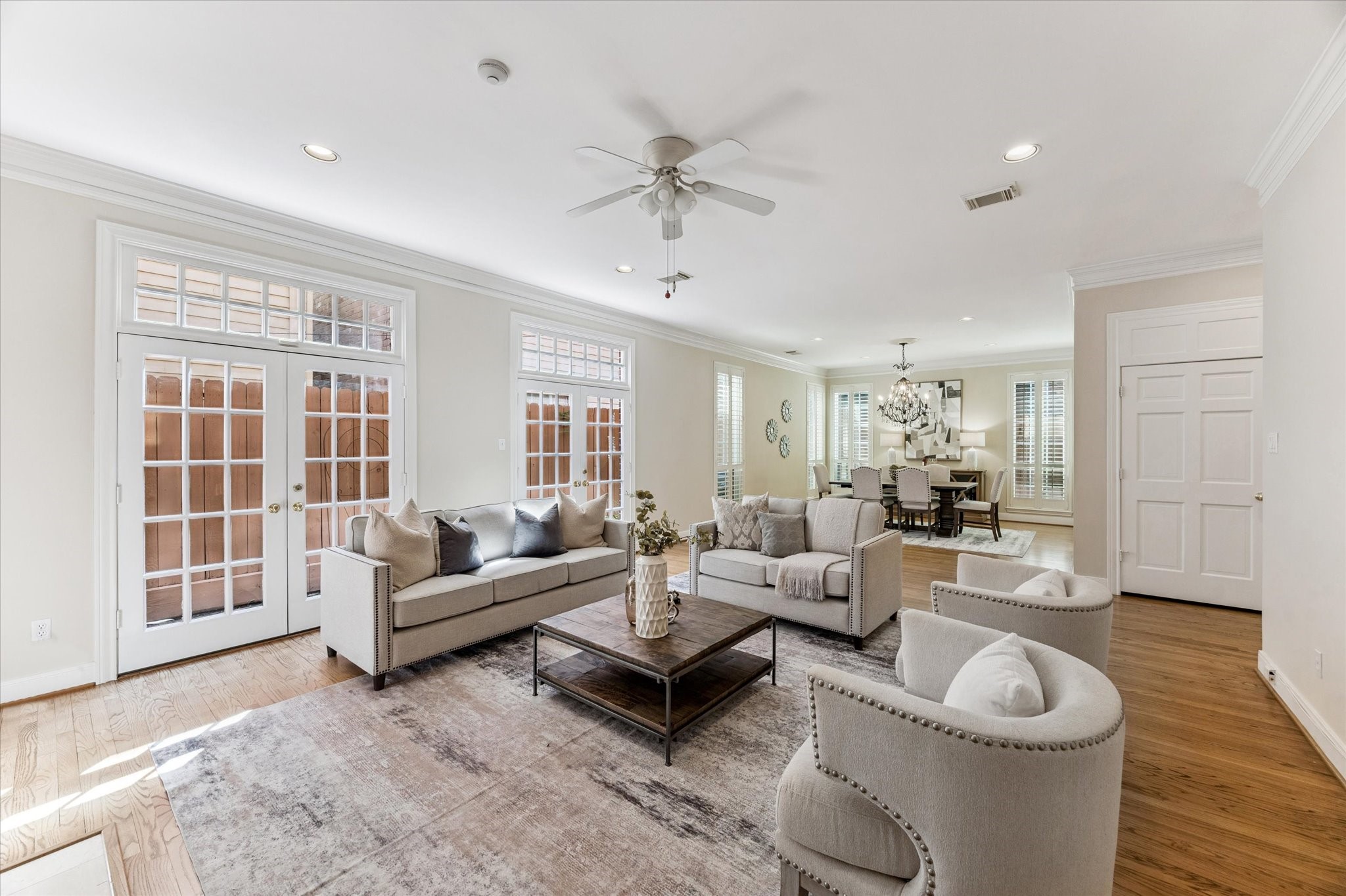 2403 Potomac Drive Property Photo 10