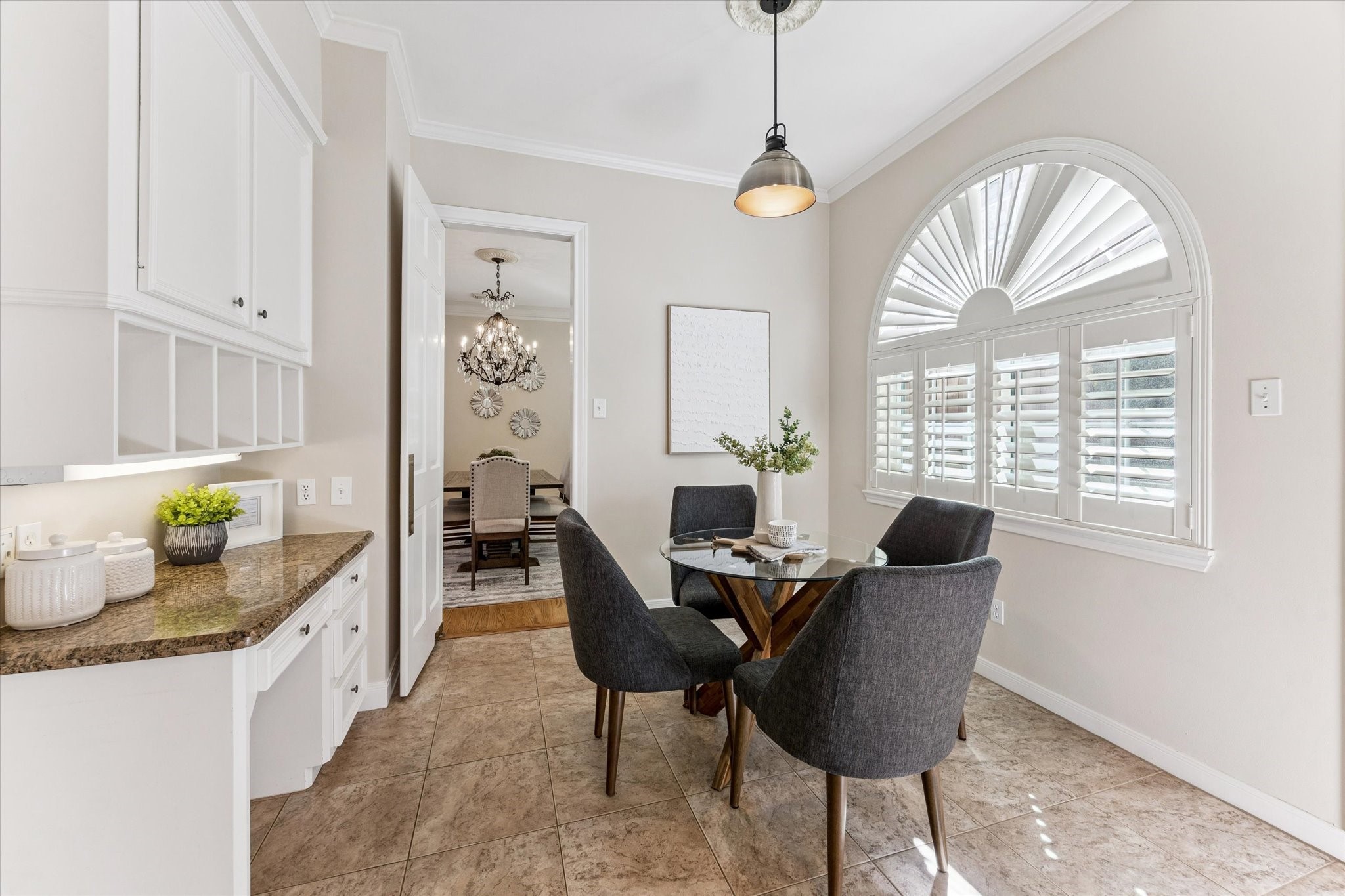 2403 Potomac Drive Property Photo 12