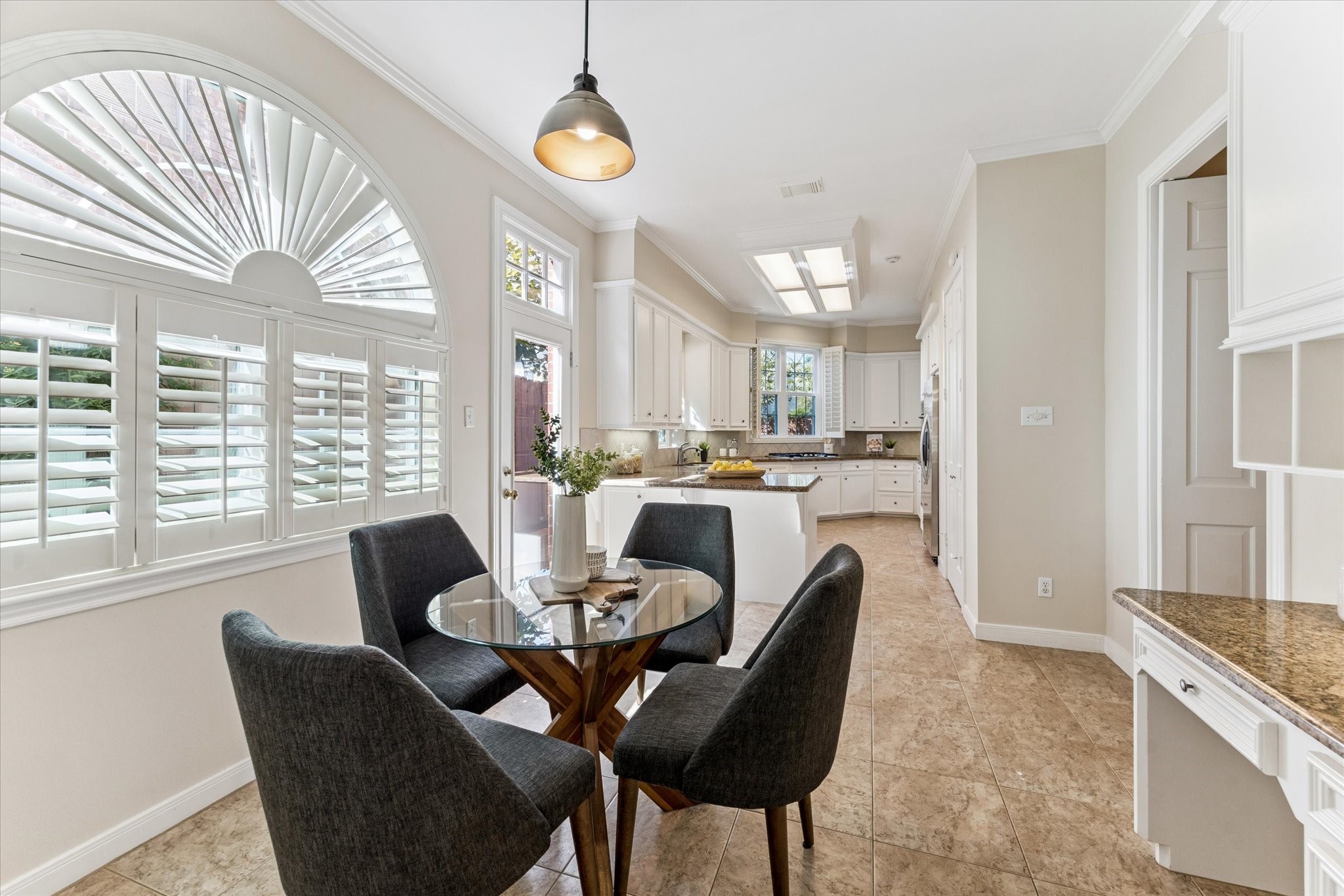 2403 Potomac Drive Property Photo 13