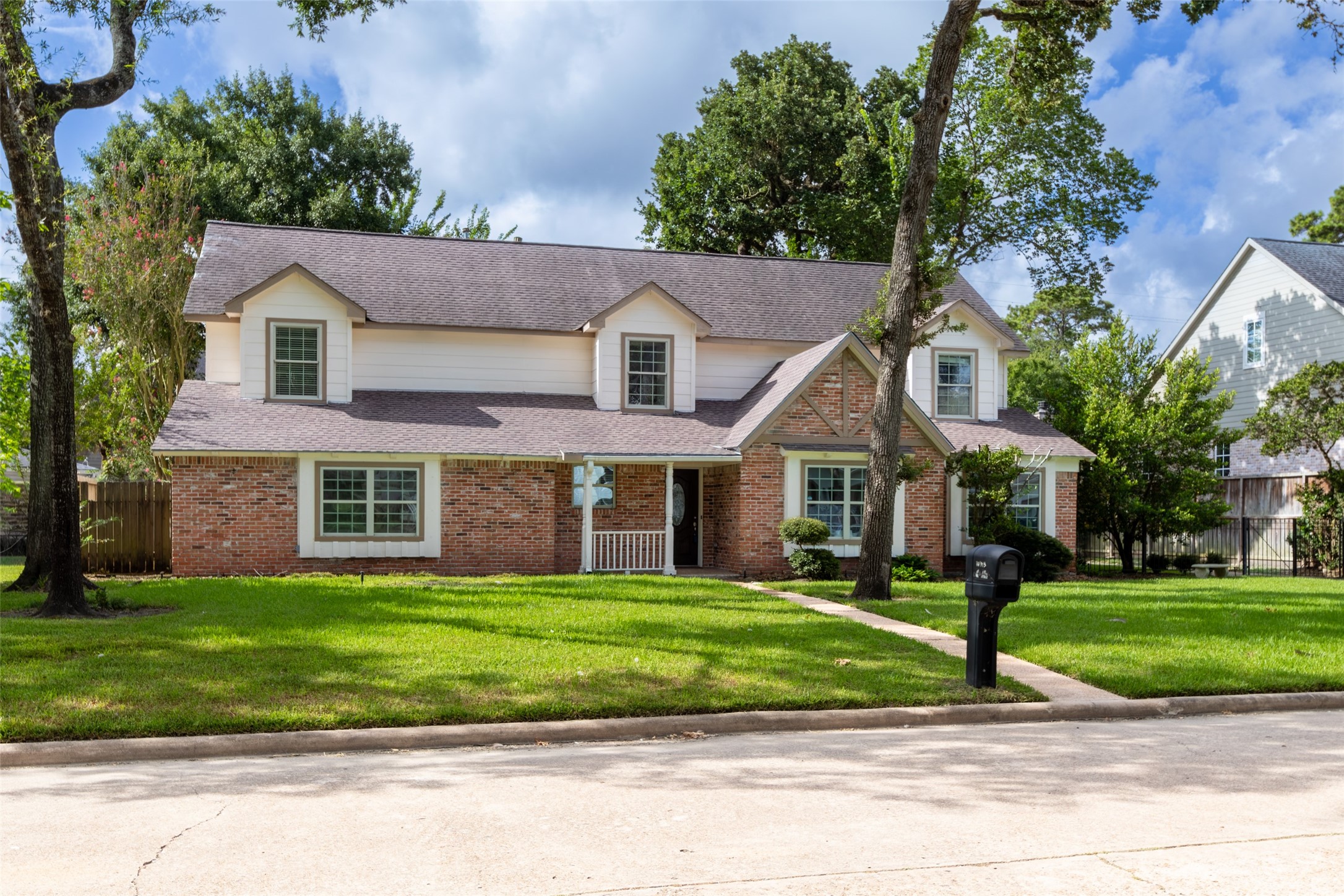 14115 River Forest Drive Property Photo 3