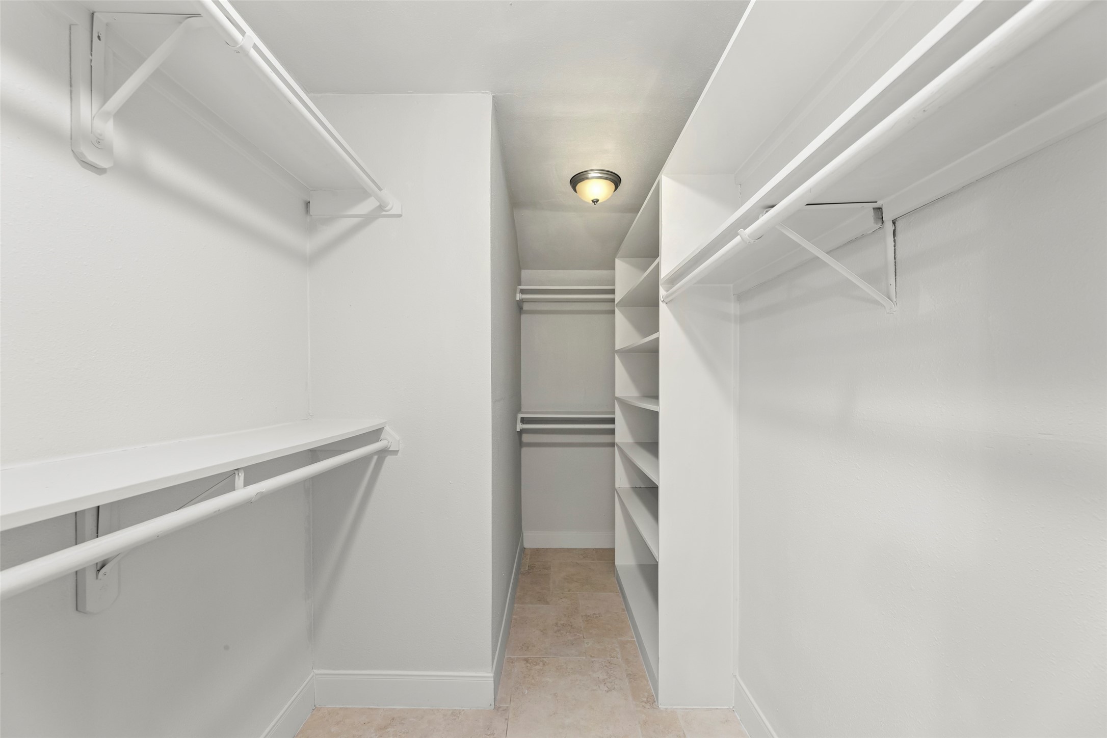 14115 River Forest Drive Property Photo 23