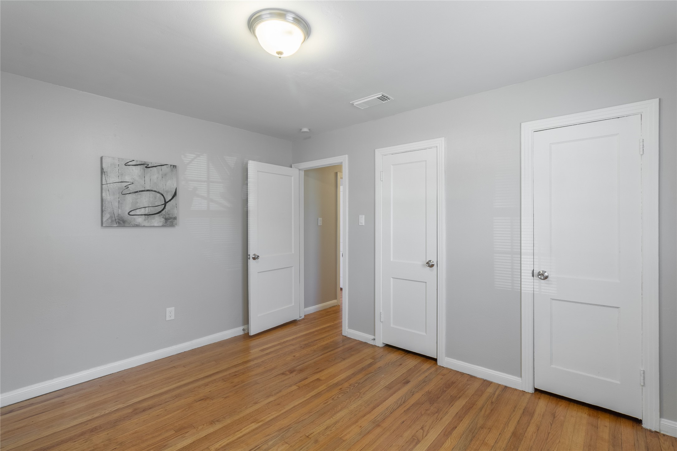 313 Evans Street Property Photo 11