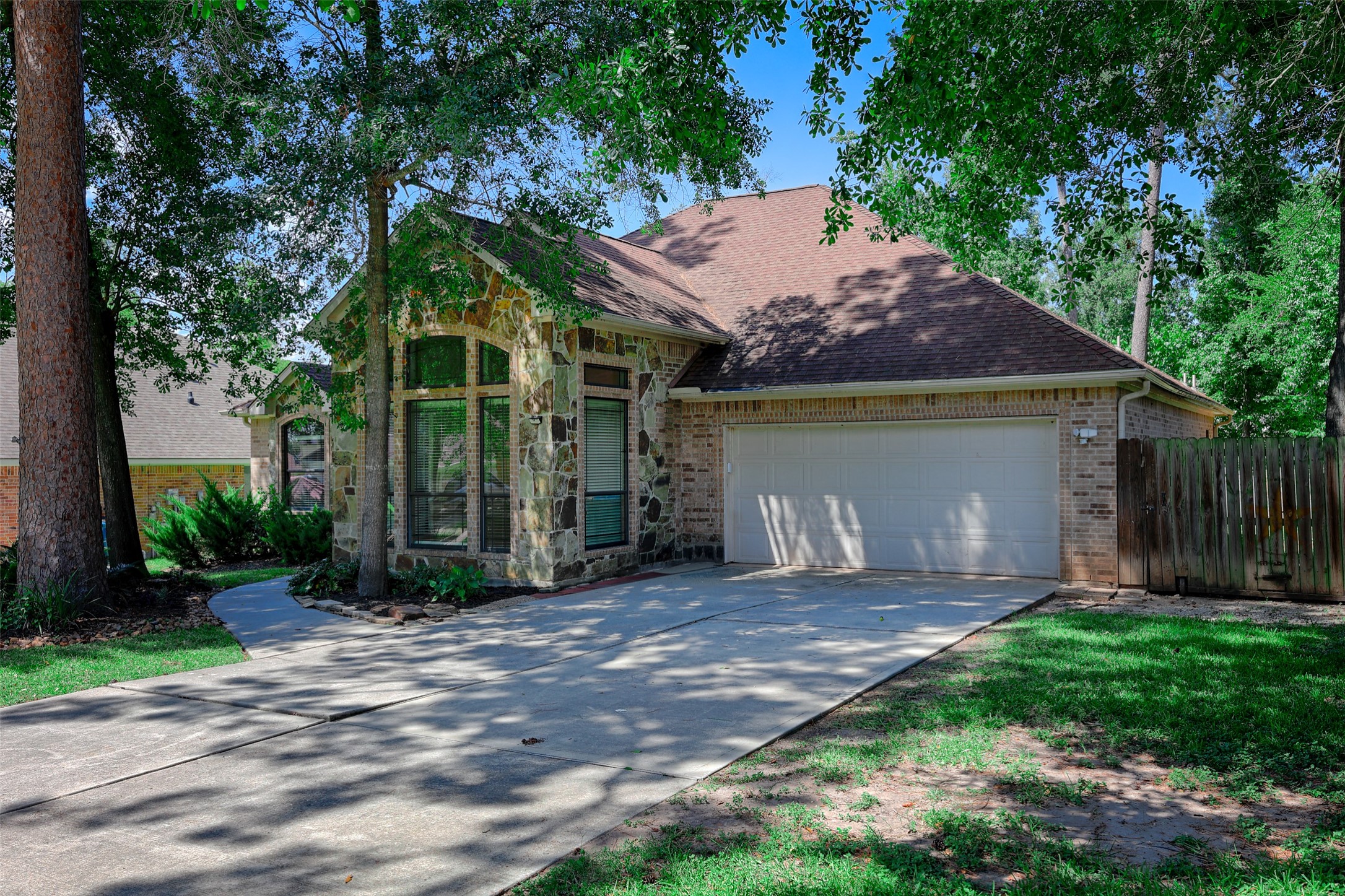12460 Lyra Drive Property Photo 1