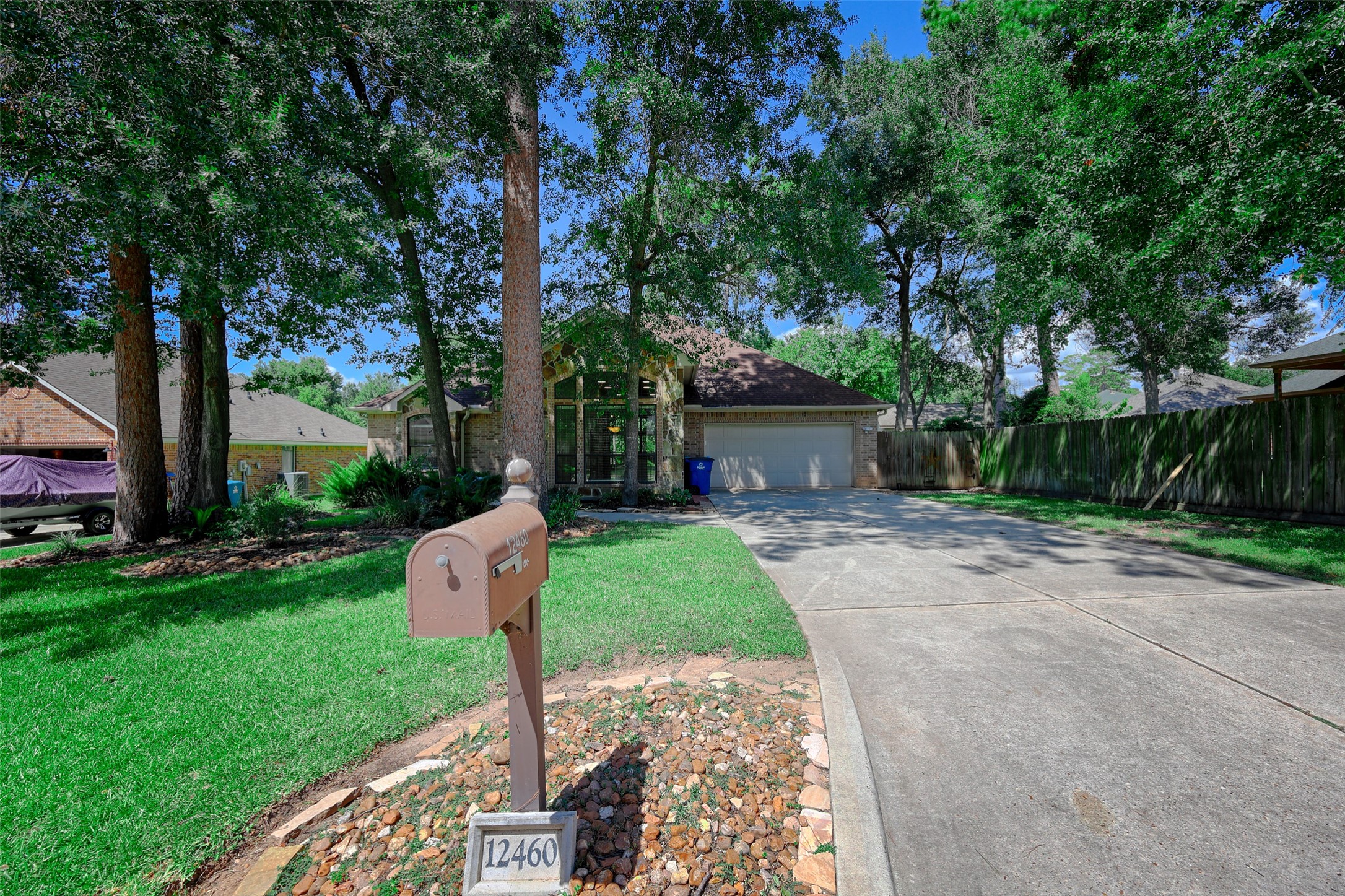 12460 Lyra Drive Property Photo 2