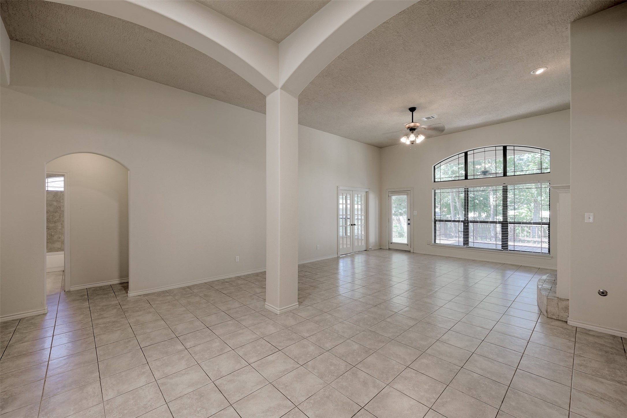 12460 Lyra Drive Property Photo 24