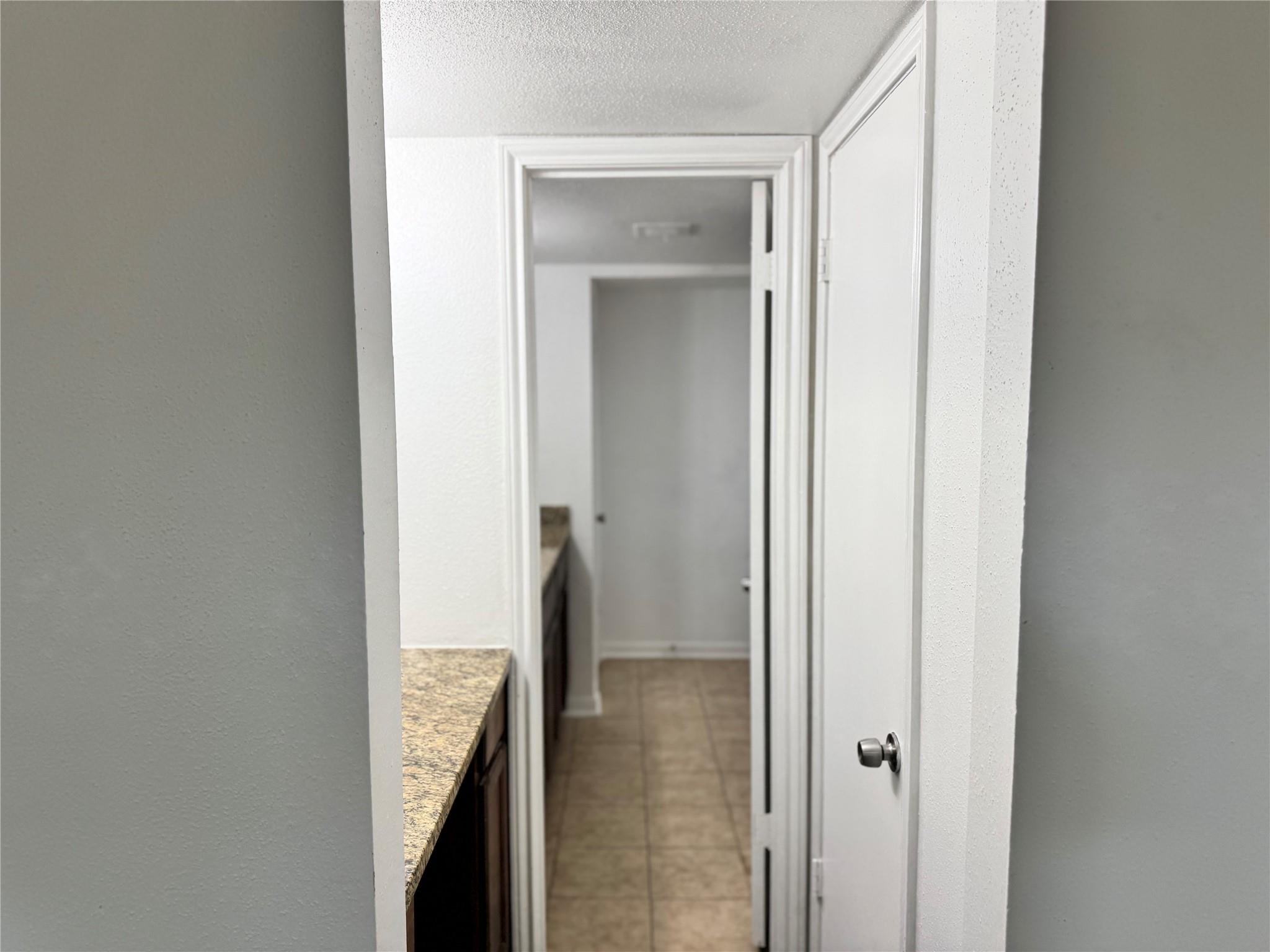10415 Sageburrow Drive, Houston Tx 77089 Property Photo 15