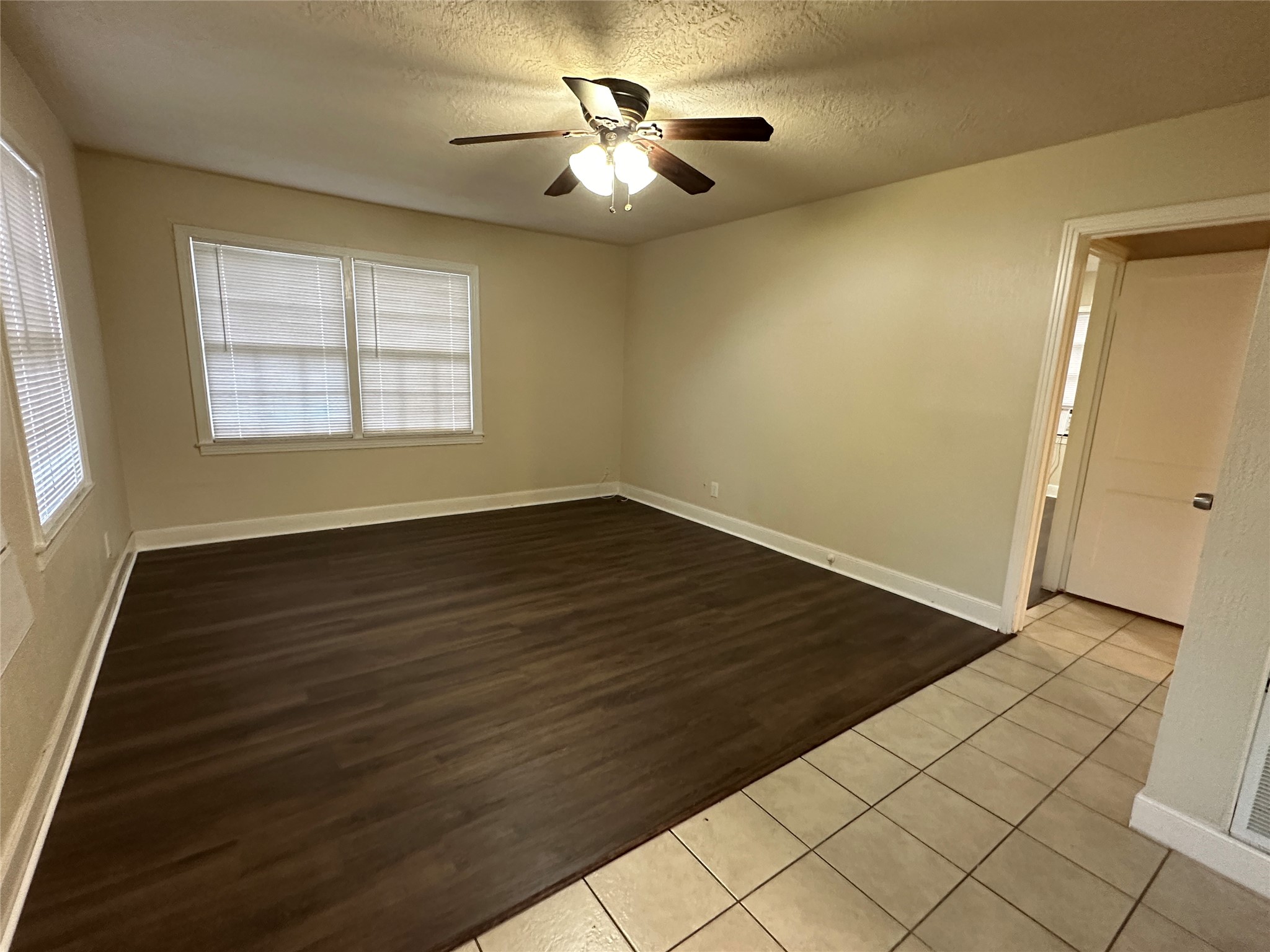 1016 S Booth Lane B Property Photo 3