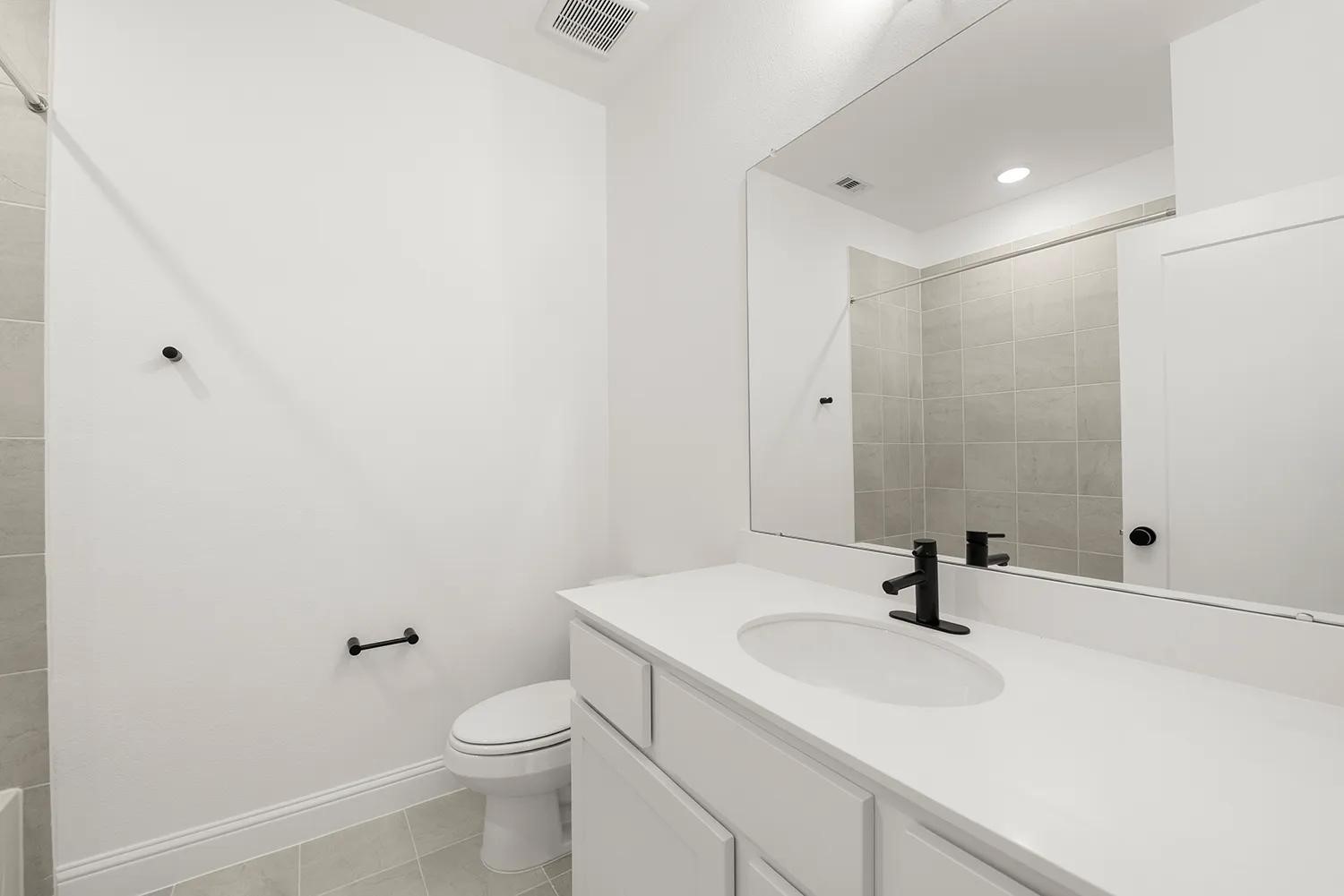 5002 Fountainhead Lane Property Photo 10