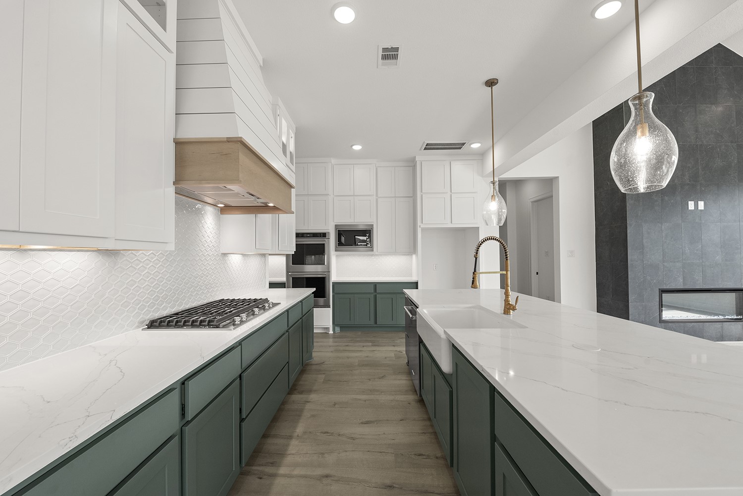 5002 Fountainhead Lane Property Photo 19