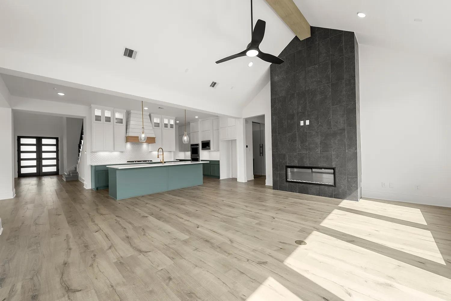 5002 Fountainhead Lane Property Photo 23