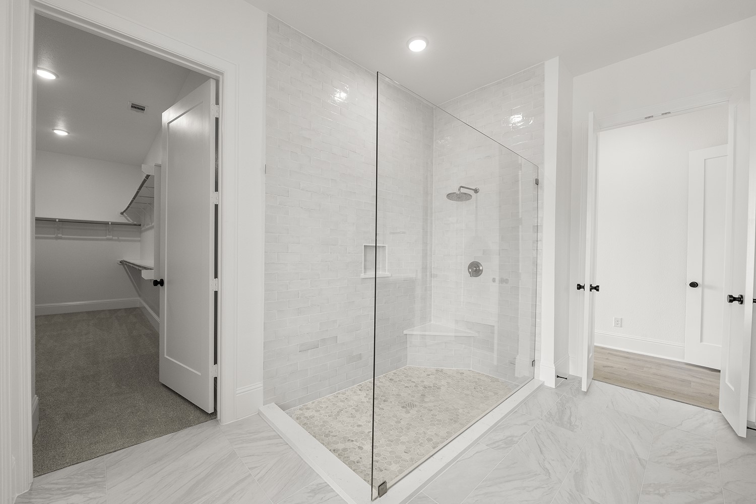 5002 Fountainhead Lane Property Photo 27