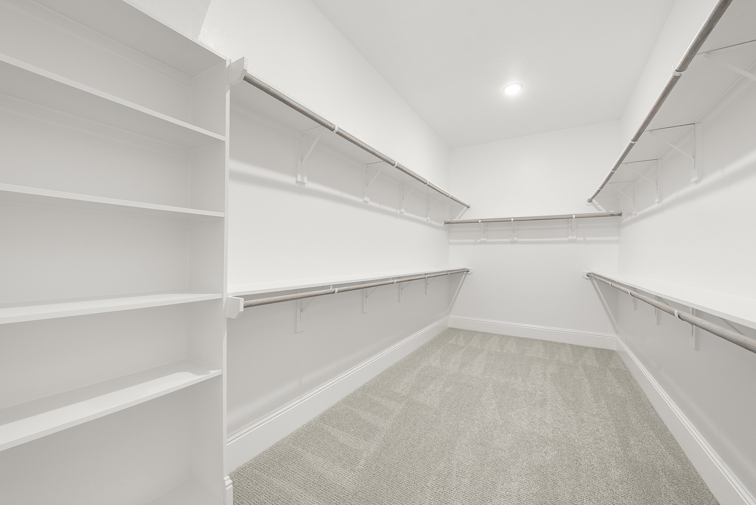 5002 Fountainhead Lane Property Photo 28