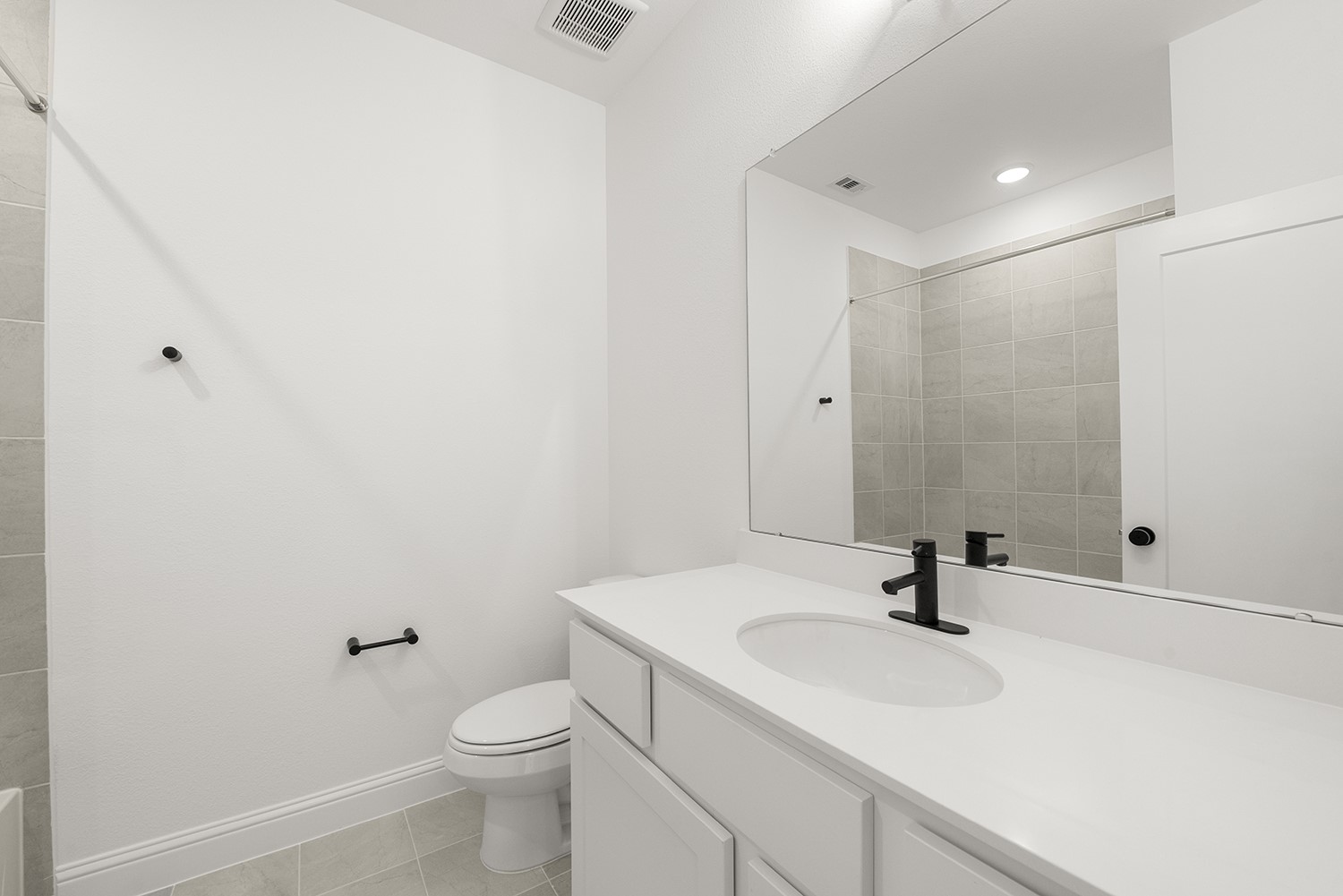 5002 Fountainhead Lane Property Photo 36