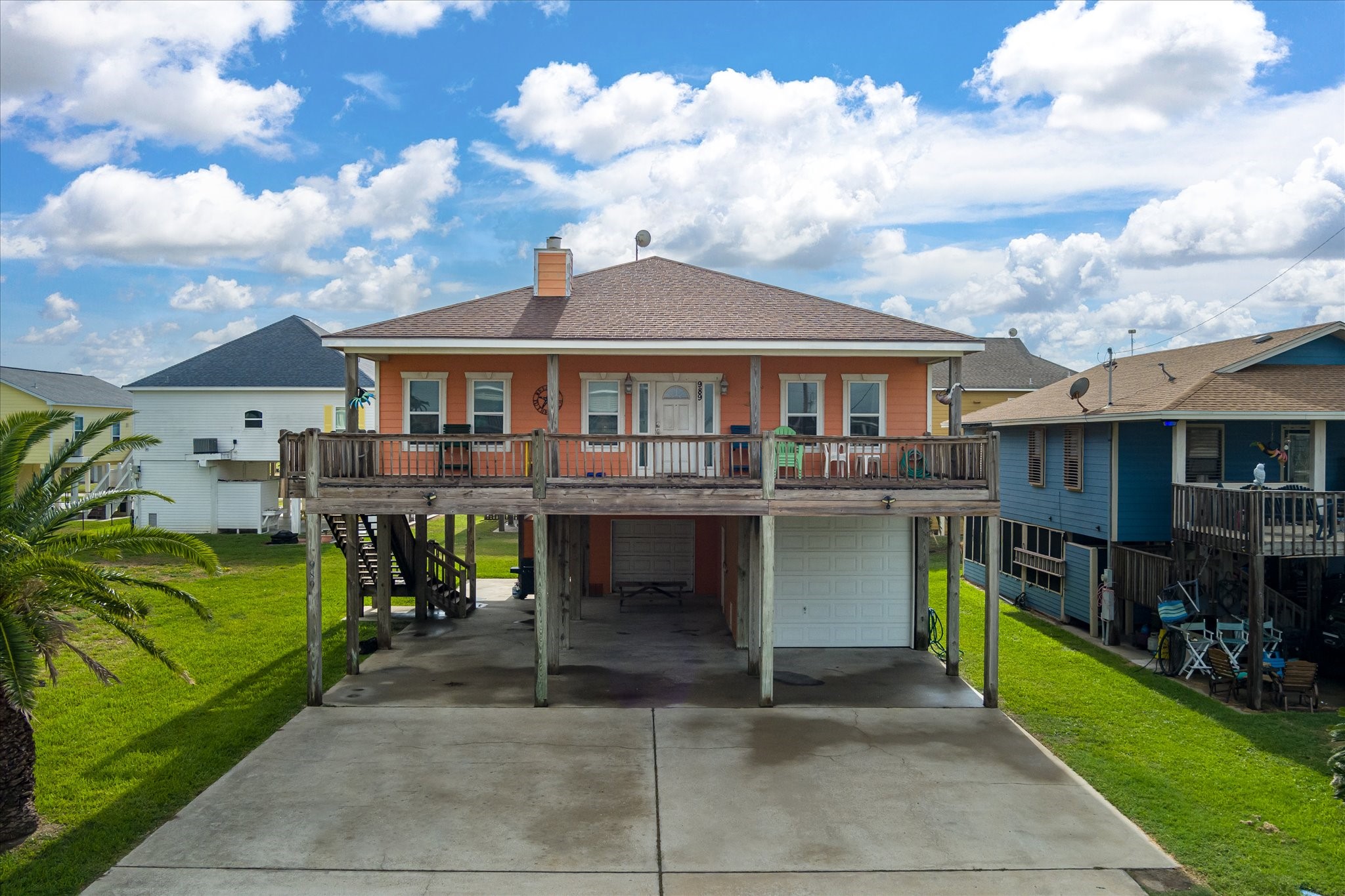 989 Biscayne Property Photo 1