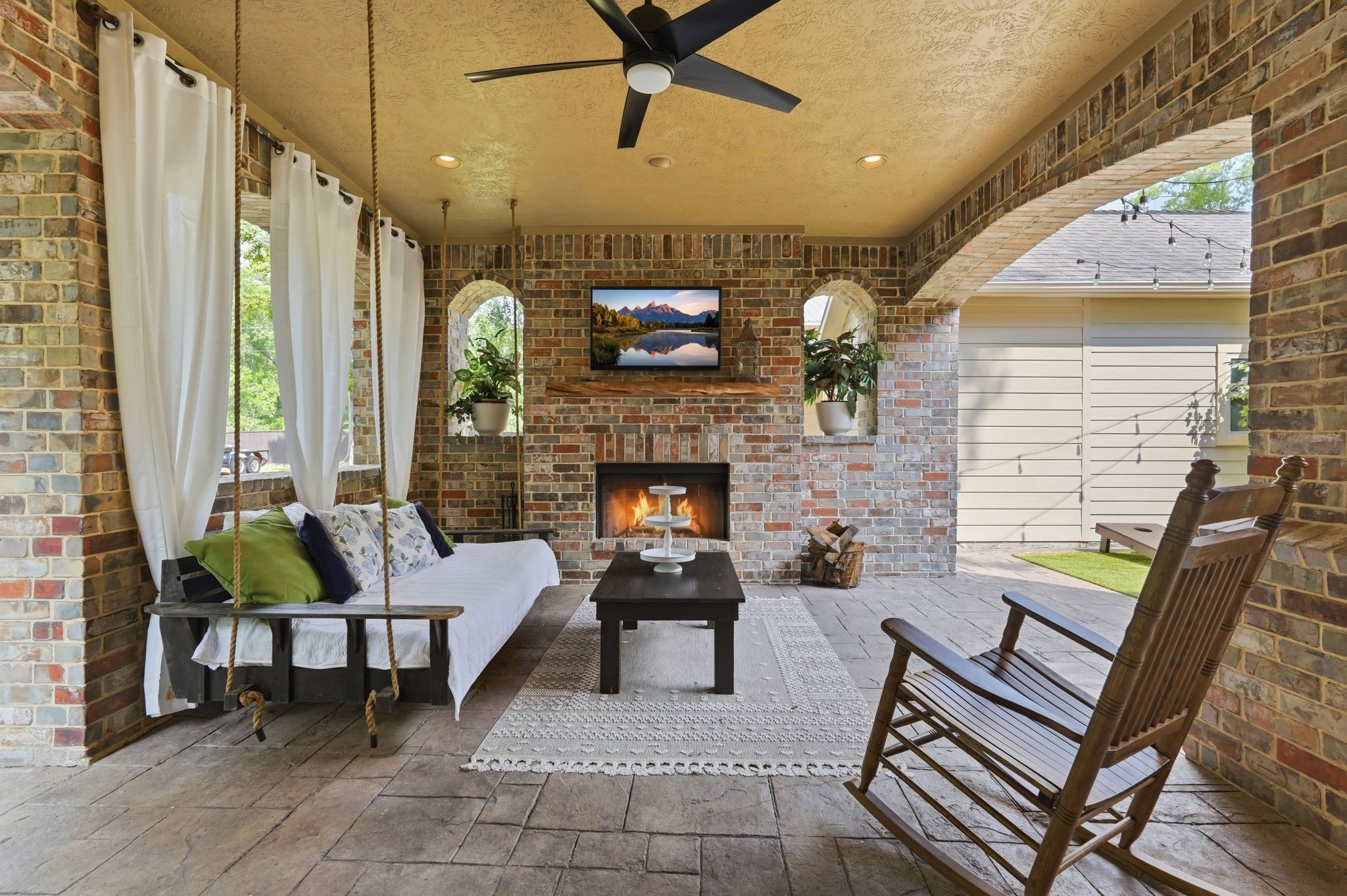 1680 Beech Drive Property Photo 3