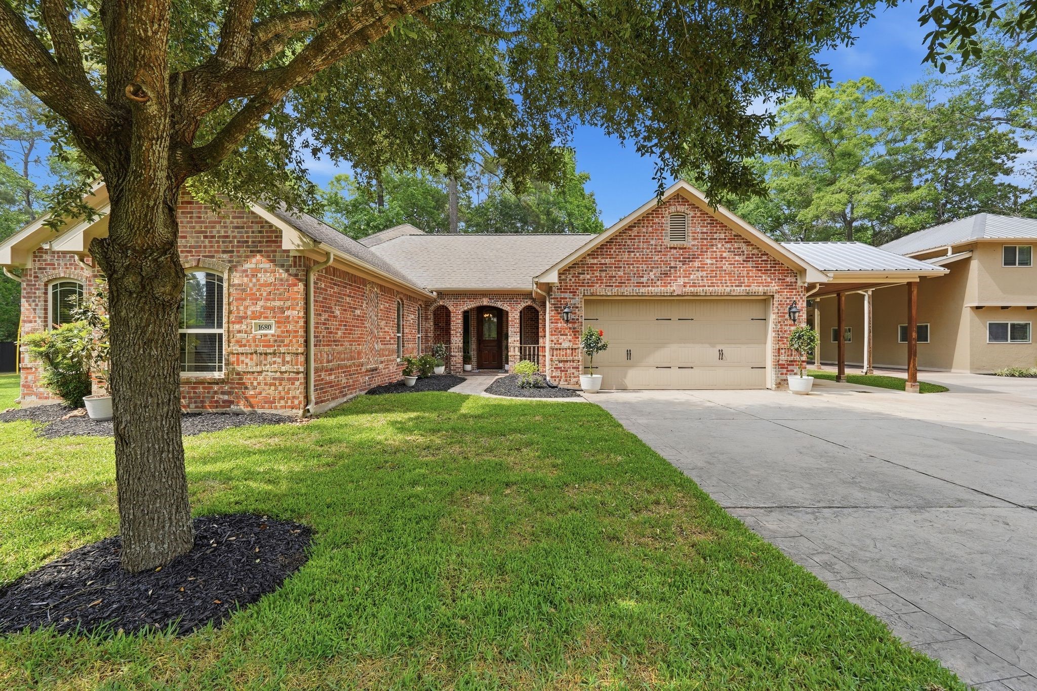 1680 Beech Drive Property Photo 6