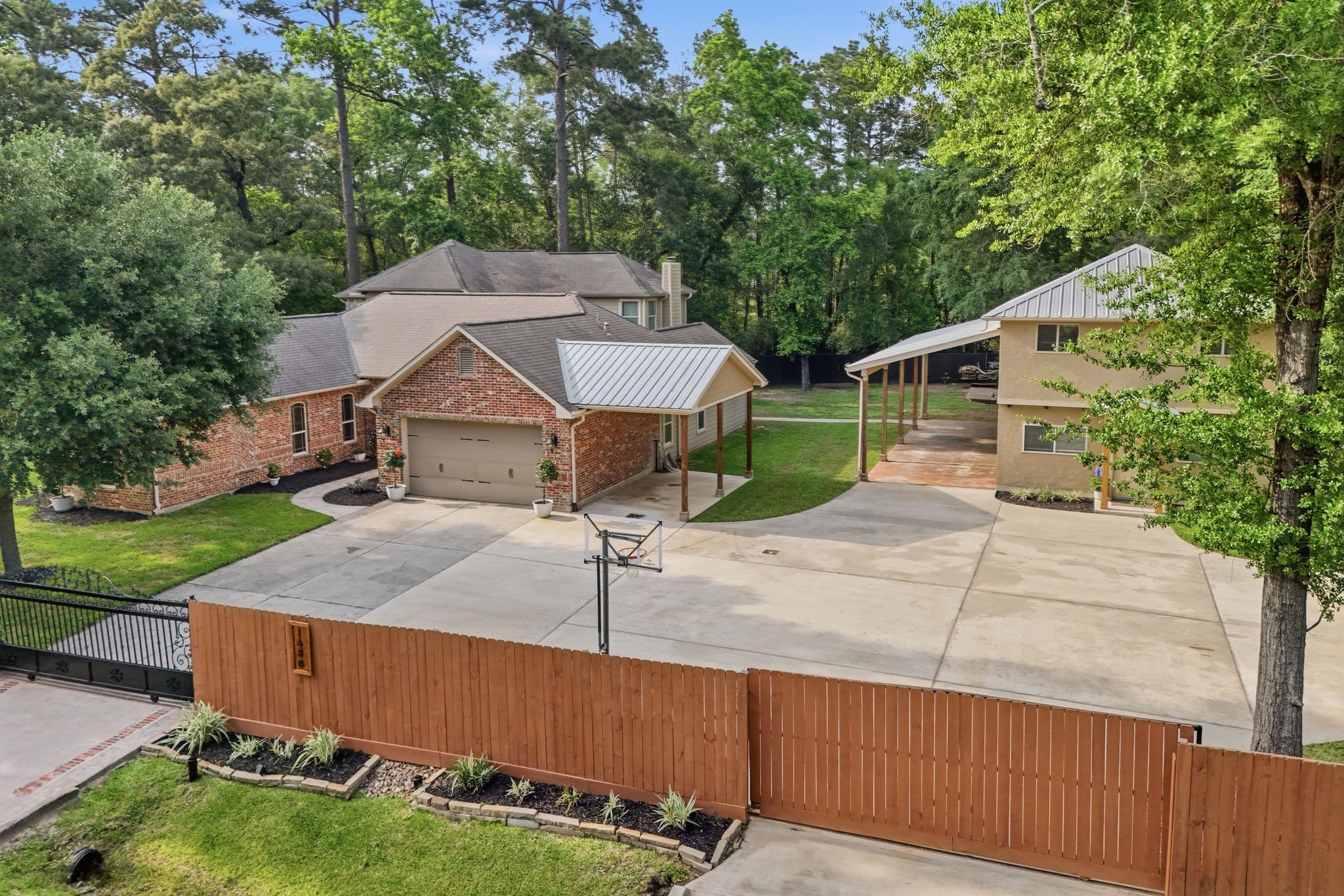 1680 Beech Drive Property Photo 8