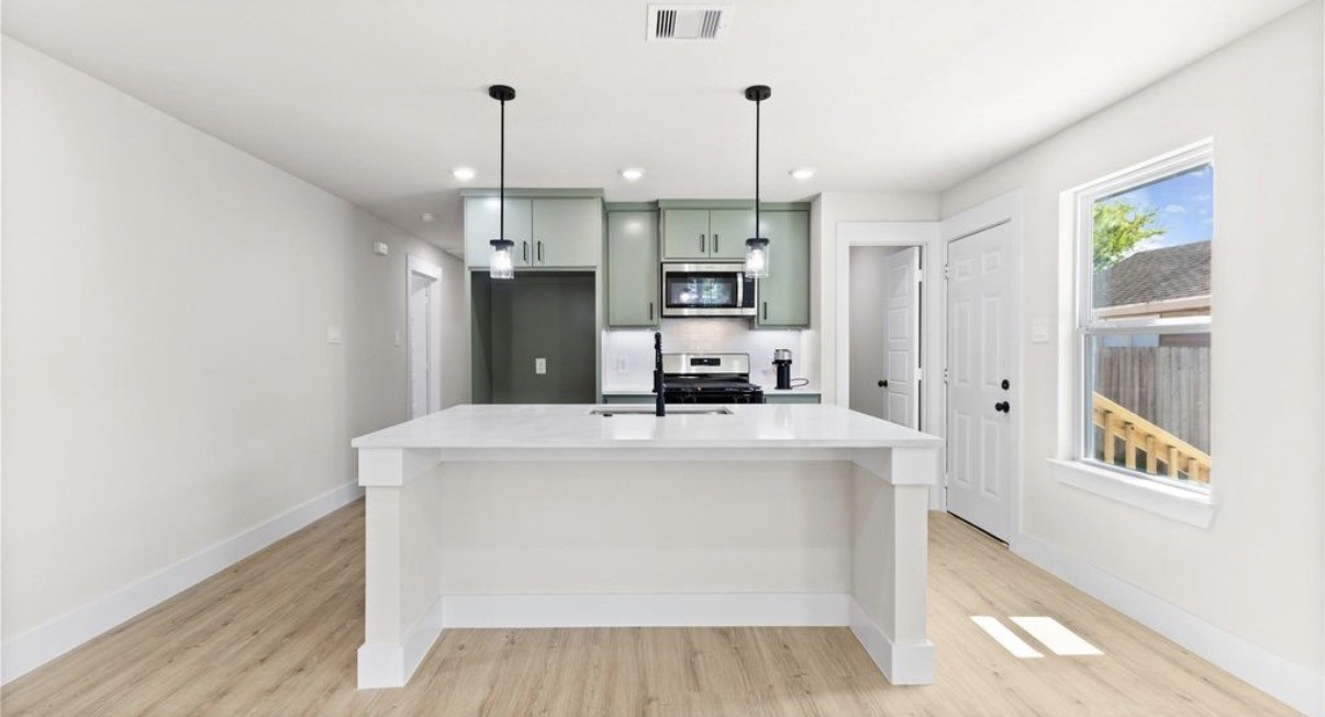 6619 Canal Street Property Photo 5