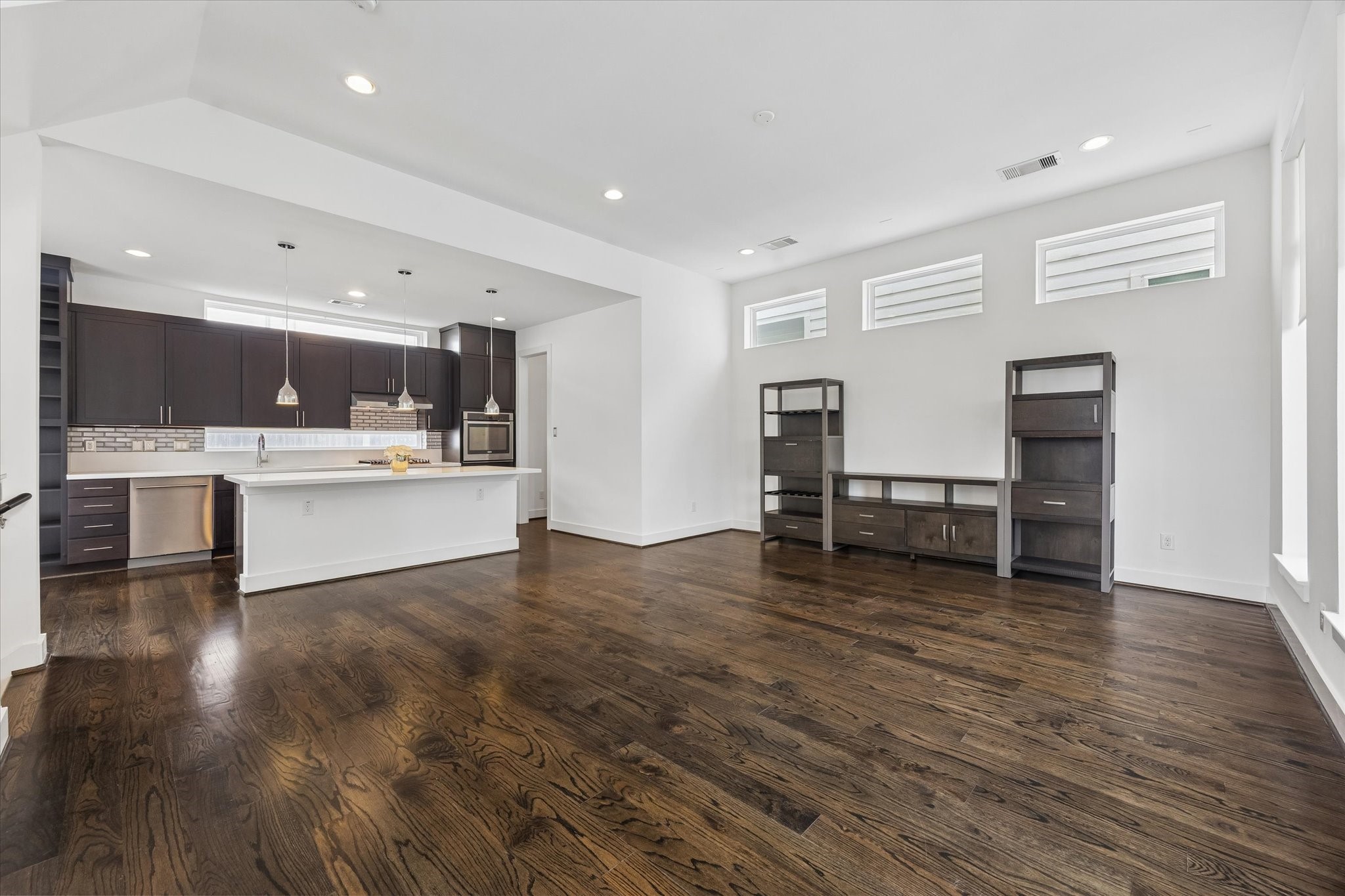 3014 Dolores Park Lane Property Photo 13