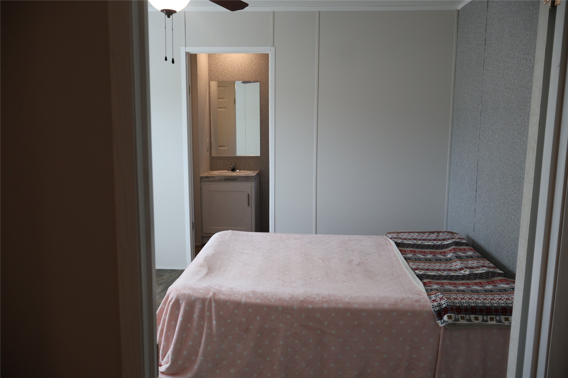 9105 5914 18 Property Photo 14