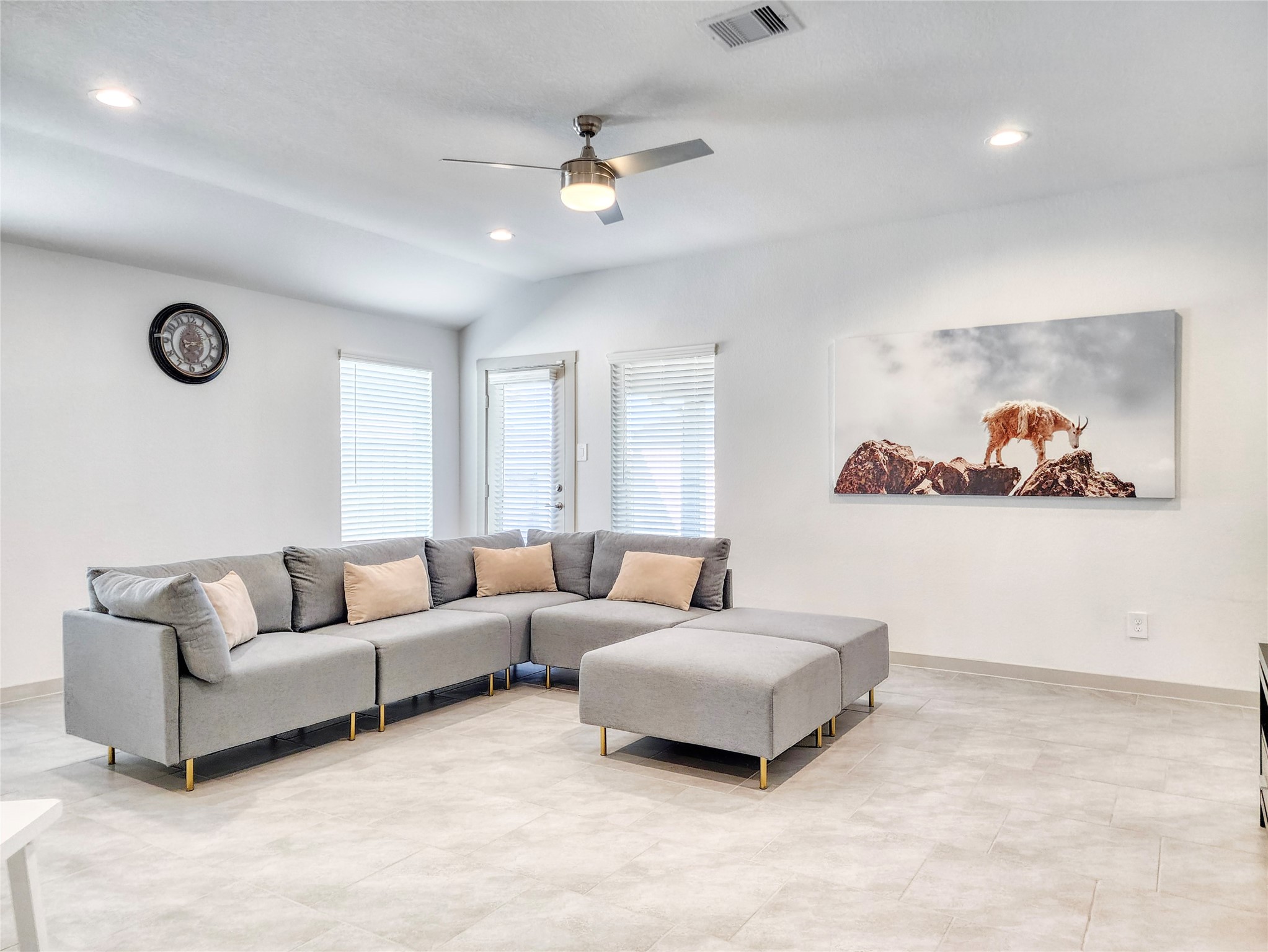 29914 Reagans Ranch Drive Property Photo 16