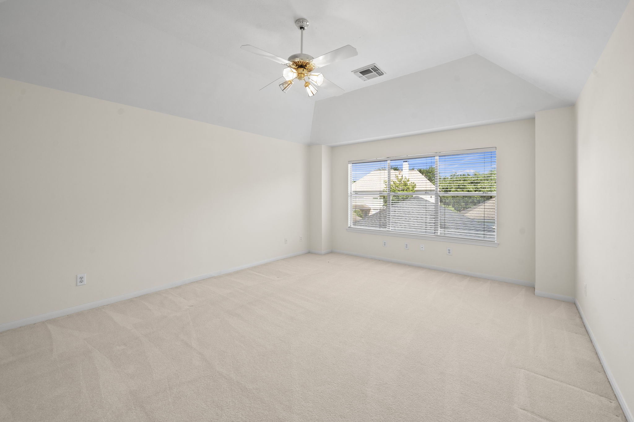 3415 Shadymist Drive Property Photo 39