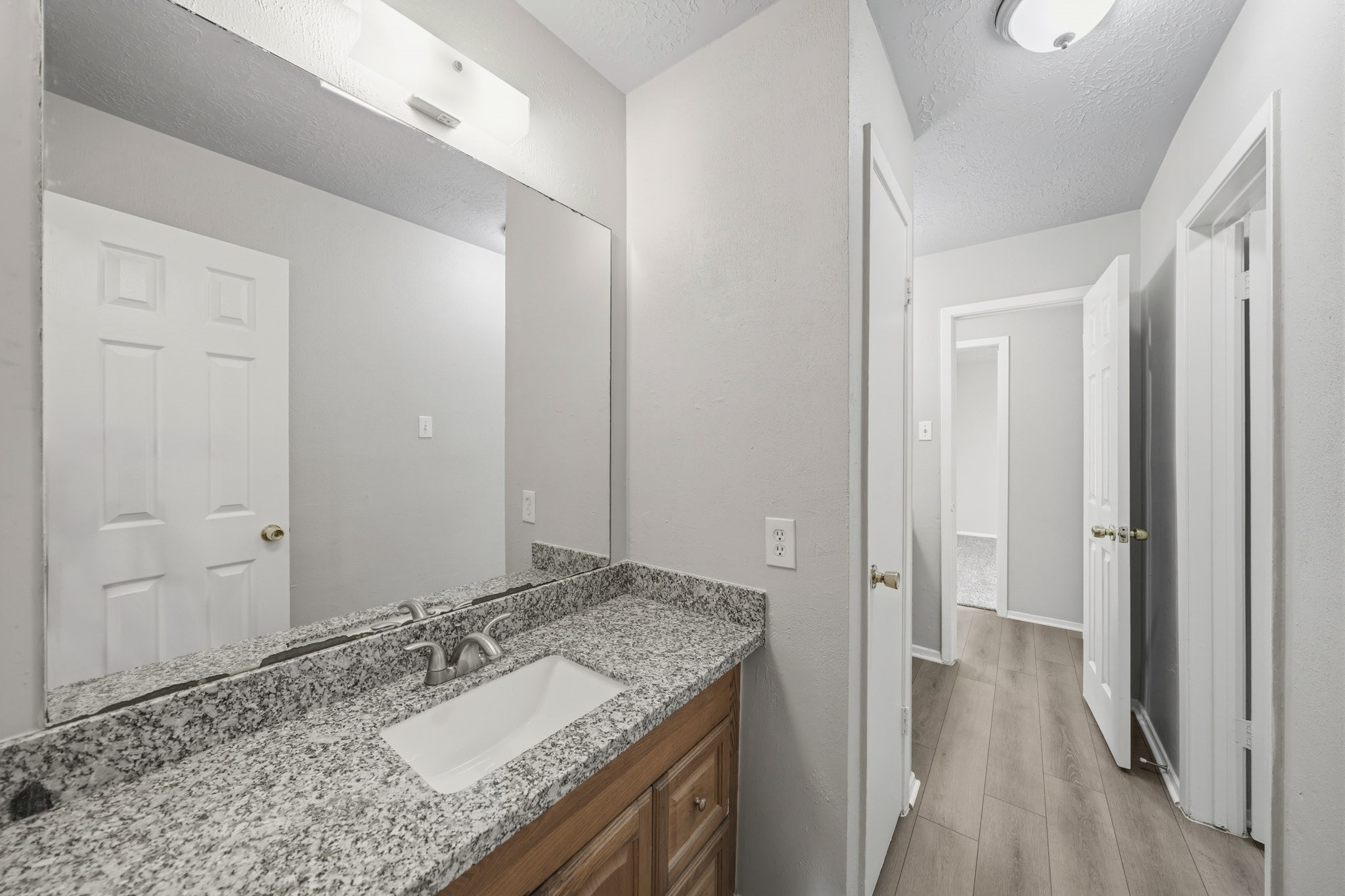 8418 Lone Quail Drive Property Photo 7