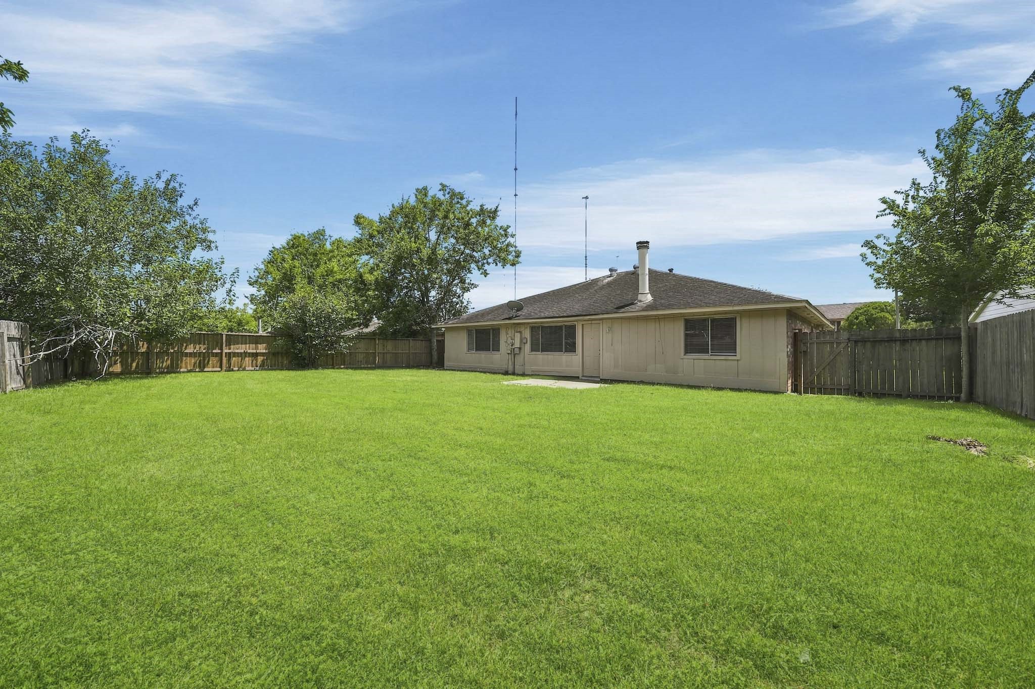 8418 Lone Quail Drive Property Photo 11