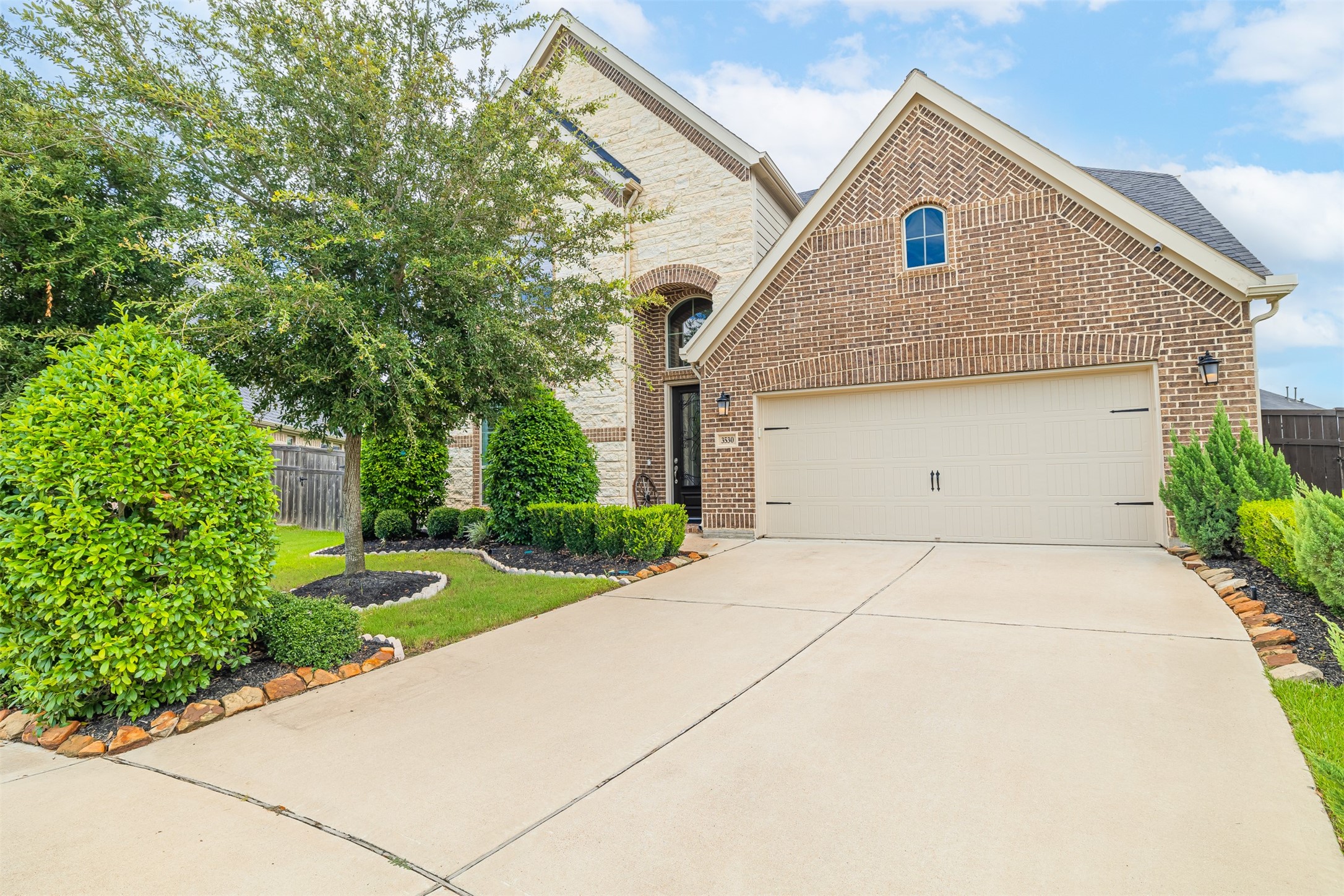 3530 Auburn Creek Circle Property Photo 1