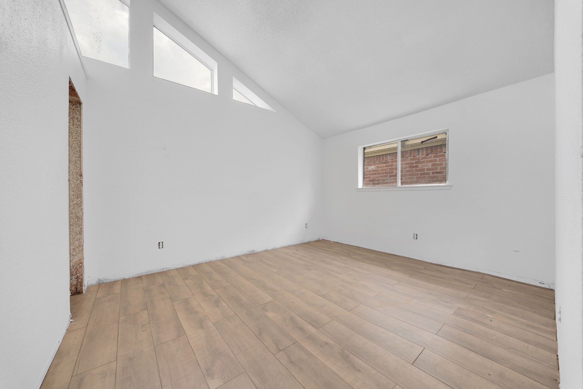 3058 Hazy Park Drive Drive Property Photo 13