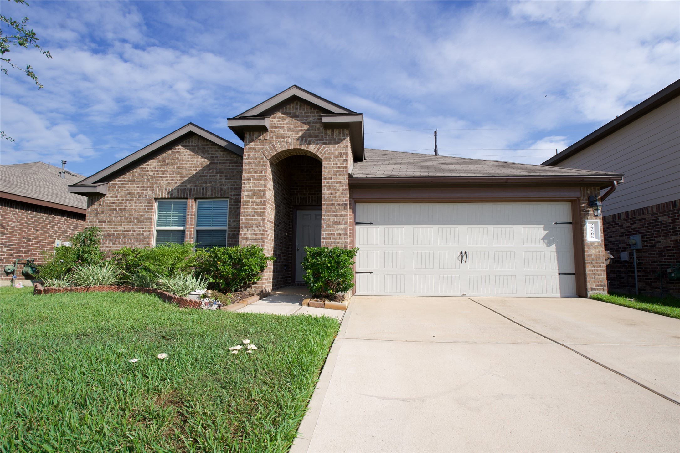 29506 Patricias Way Property Photo 1
