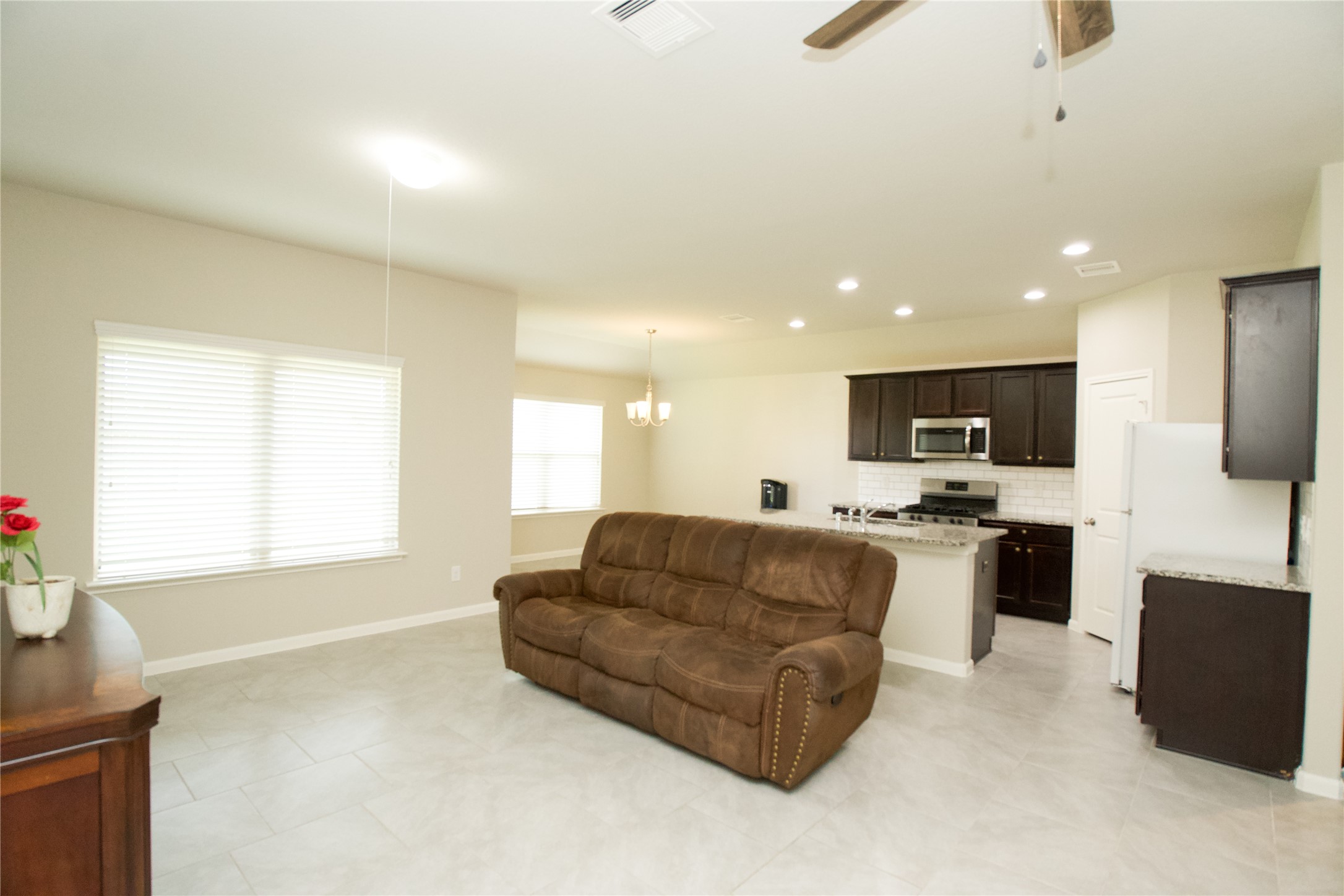 29506 Patricias Way Property Photo 6