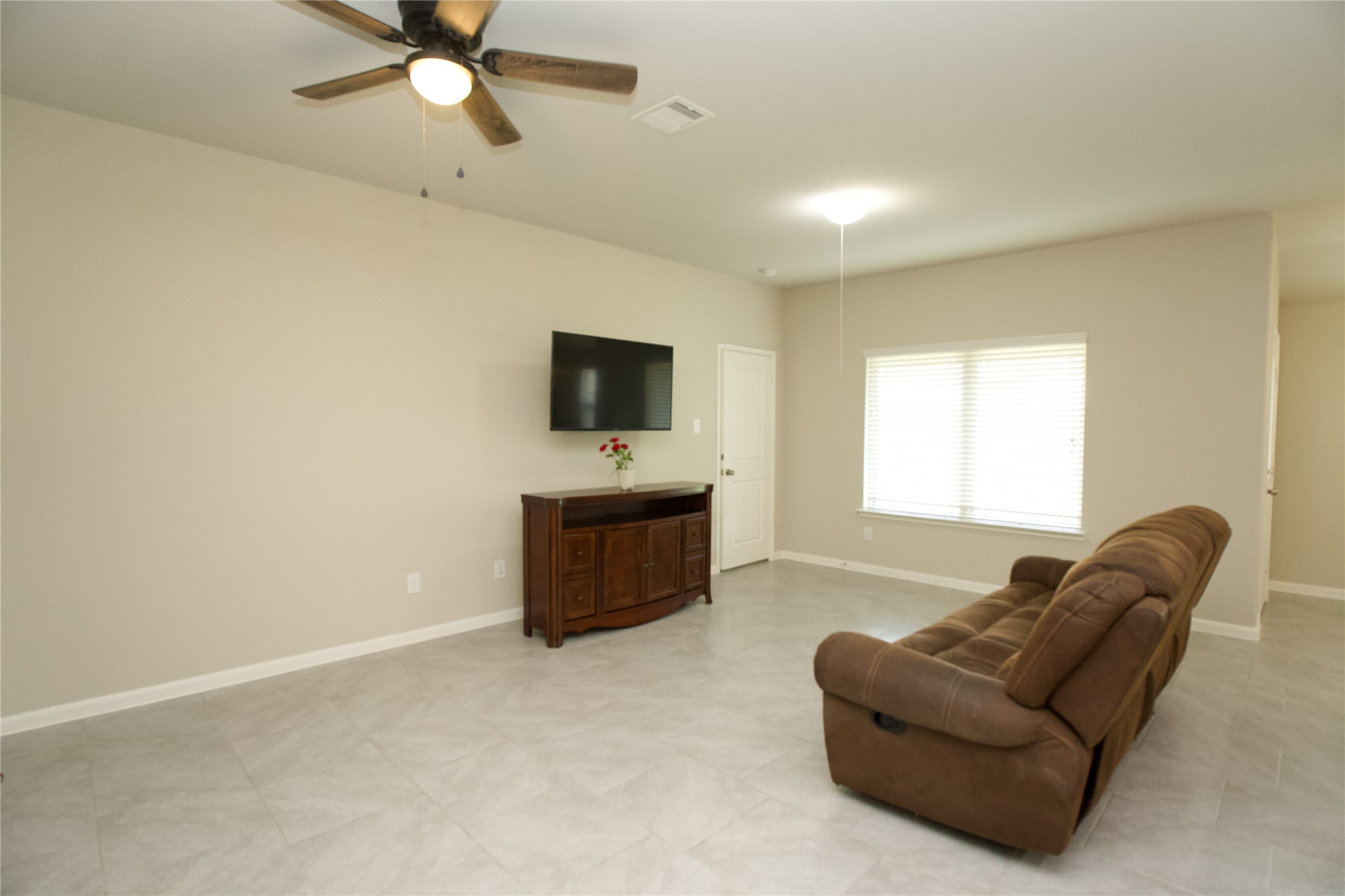 29506 Patricias Way Property Photo 7